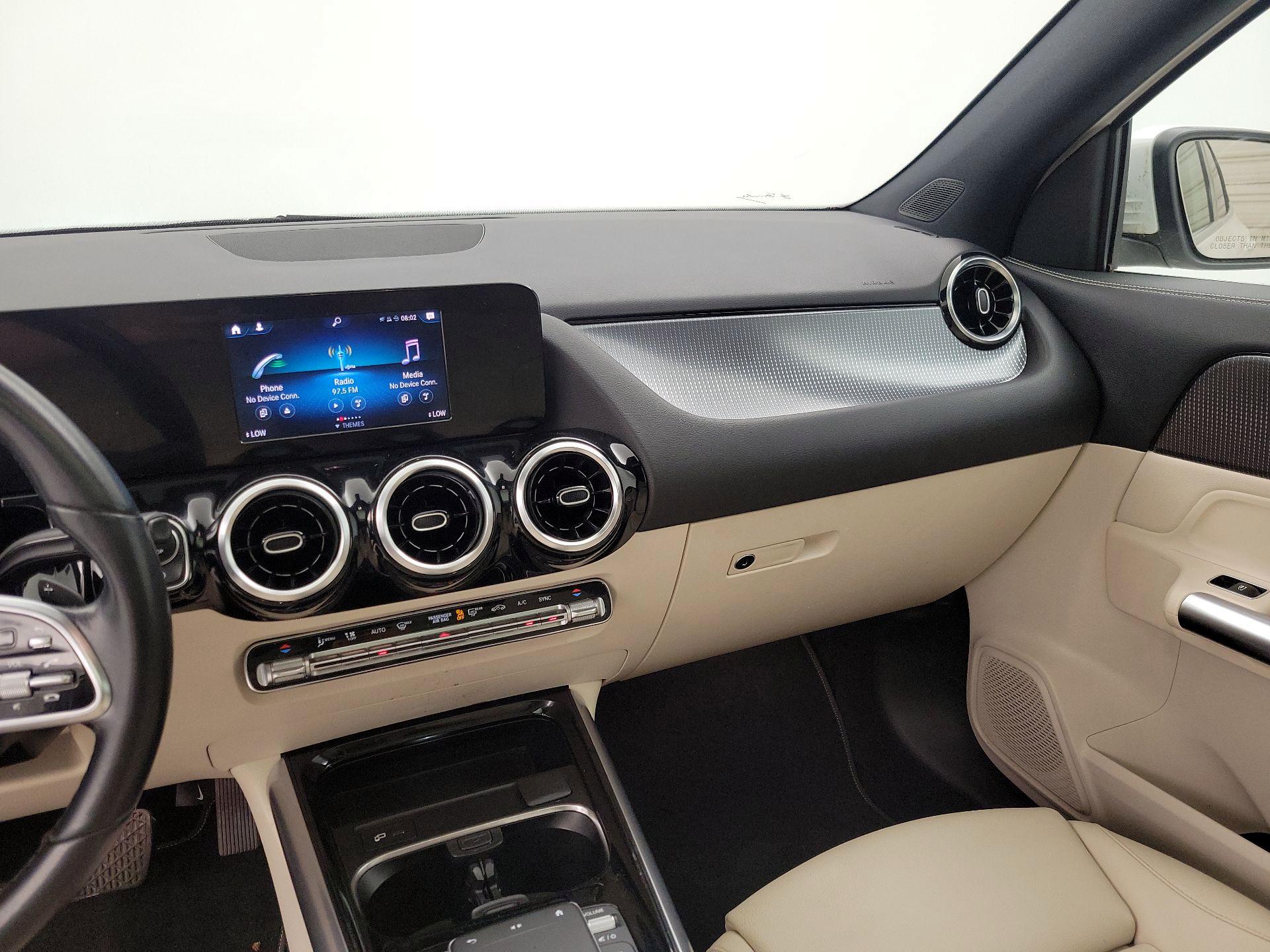 Thumbnail: 2021 Mercedes-Benz GLA - 9