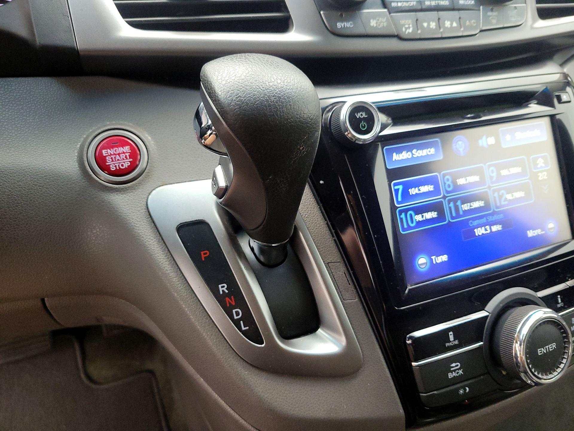 Thumbnail: 2016 Honda Odyssey - 17