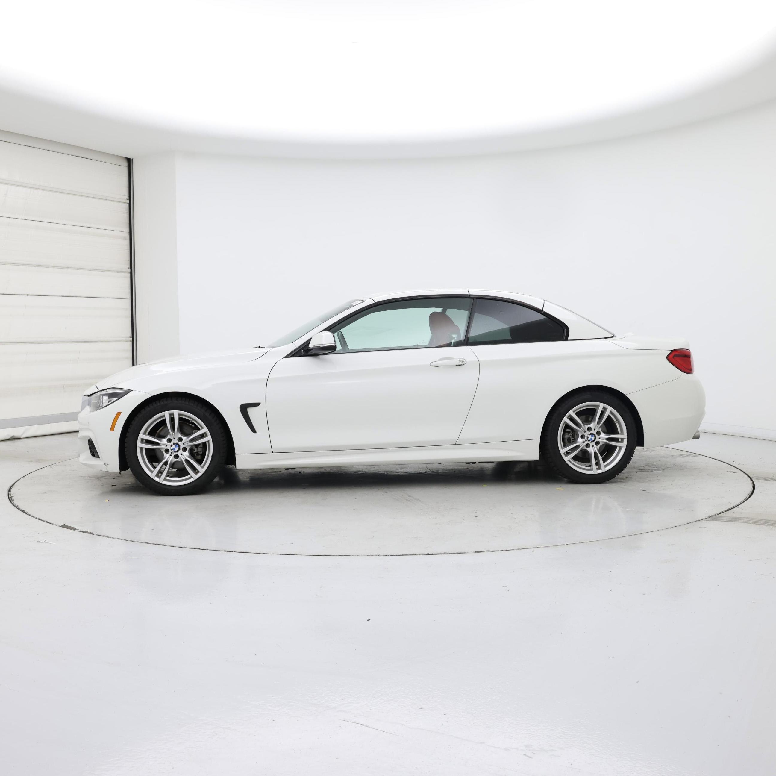 Thumbnail: 2019 BMW 4 Series - 3