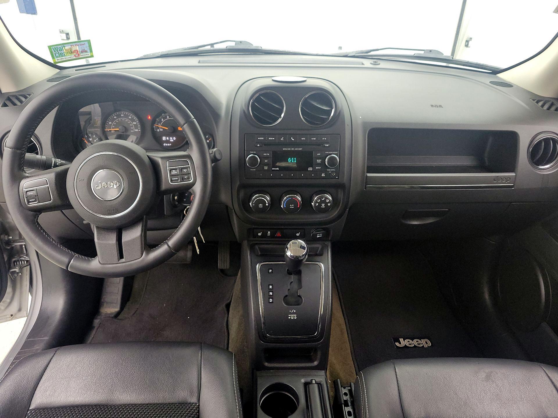 Thumbnail: 2016 Jeep Patriot - 9