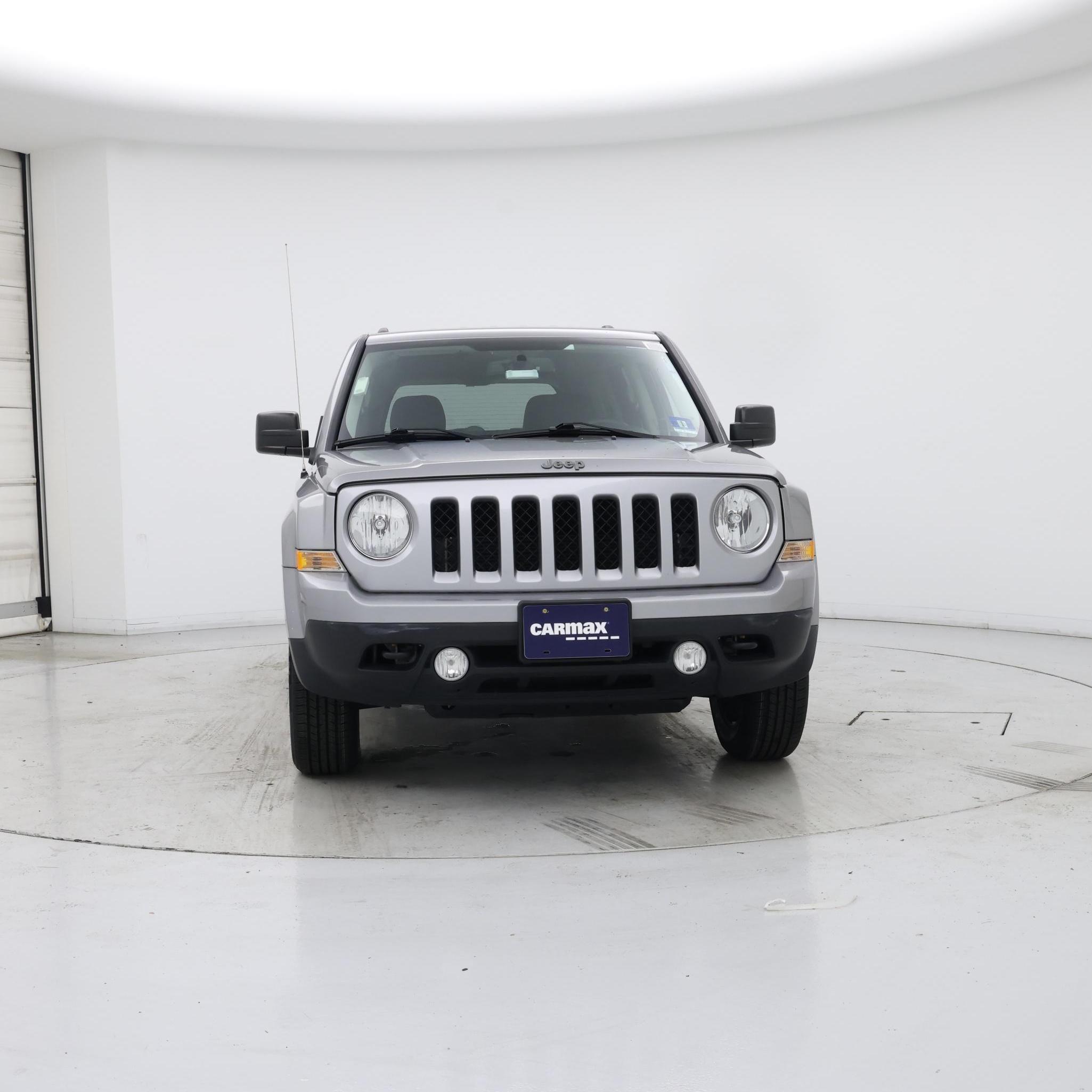 Thumbnail: 2016 Jeep Patriot - 5
