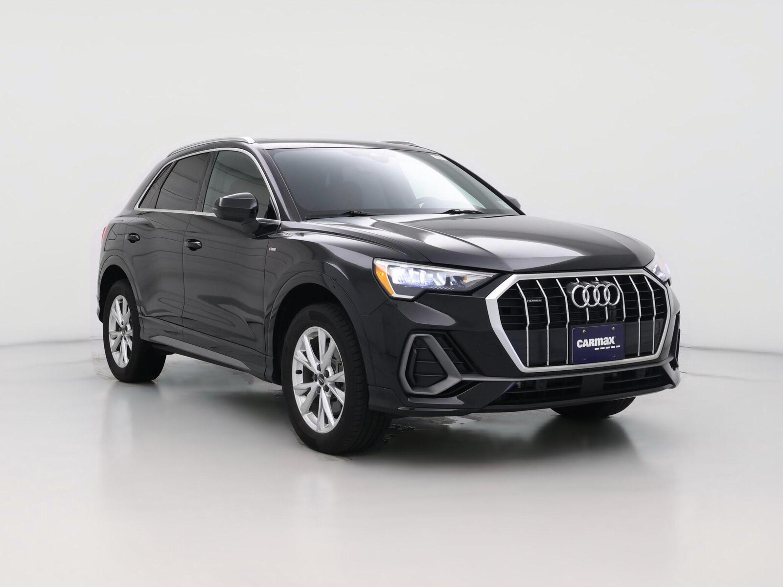 2022 Audi Q3