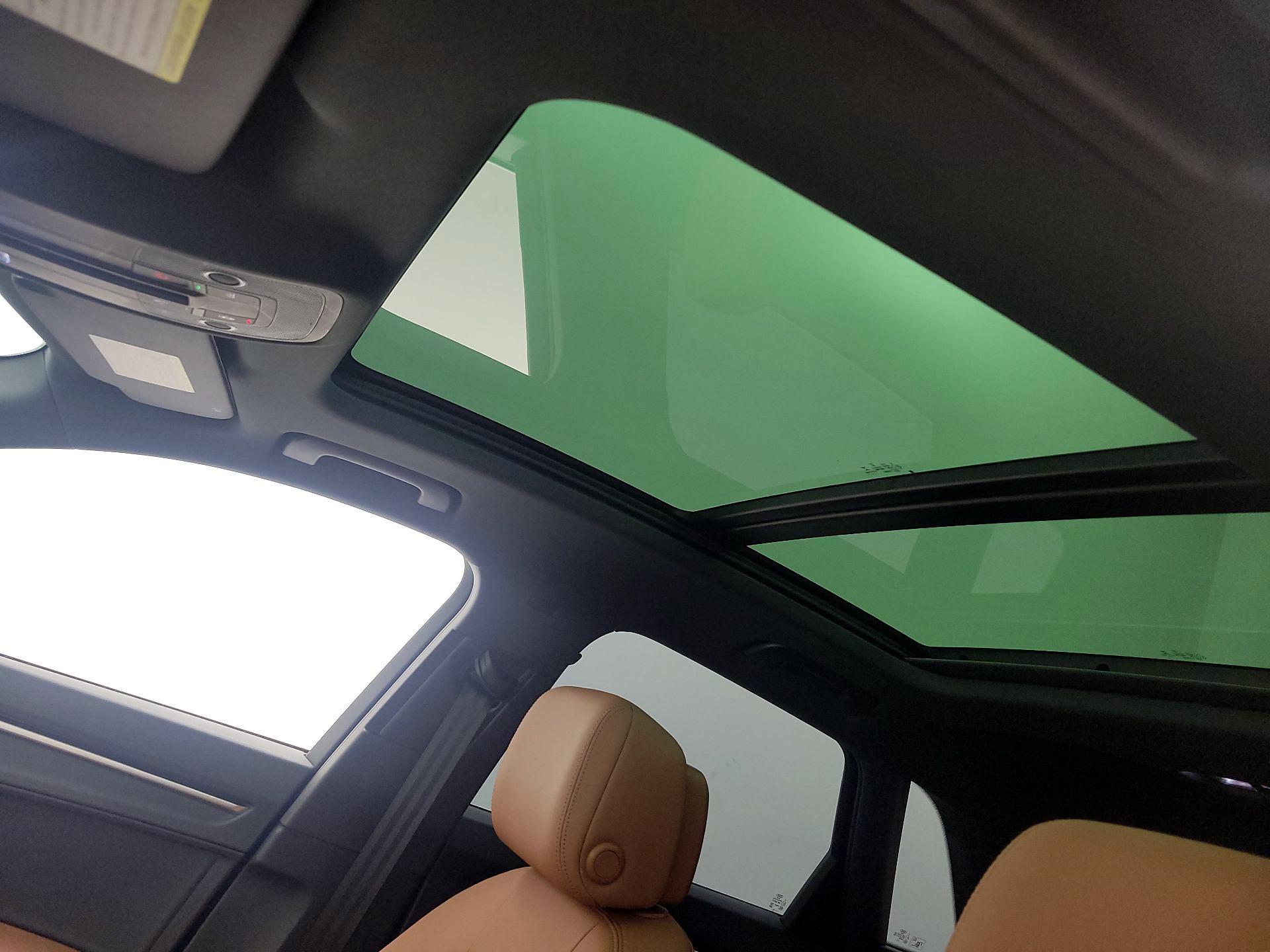 Thumbnail: 2022 Audi Q3 - 17