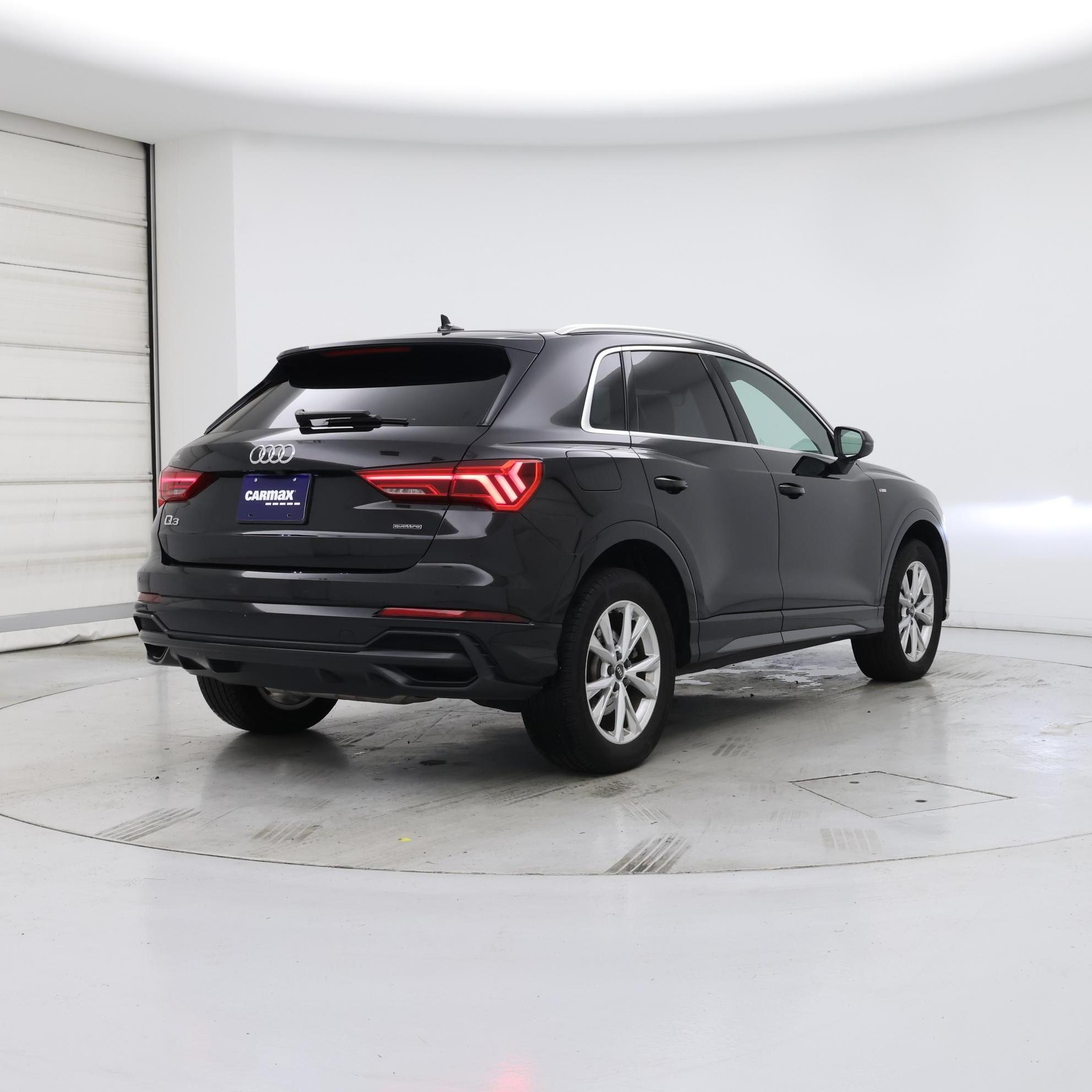Thumbnail: 2022 Audi Q3 - 8