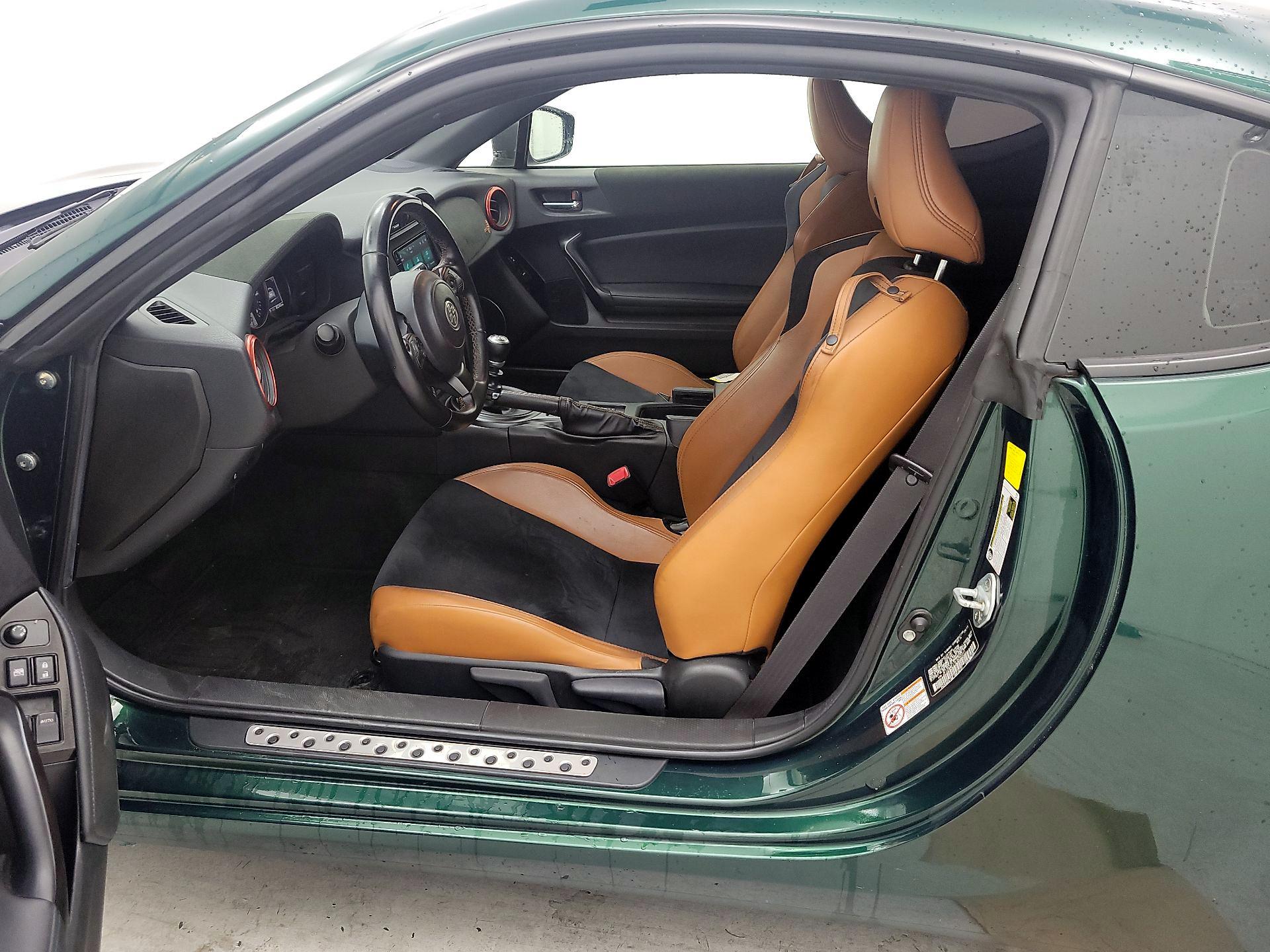 Thumbnail: 2020 Toyota 86 - 11