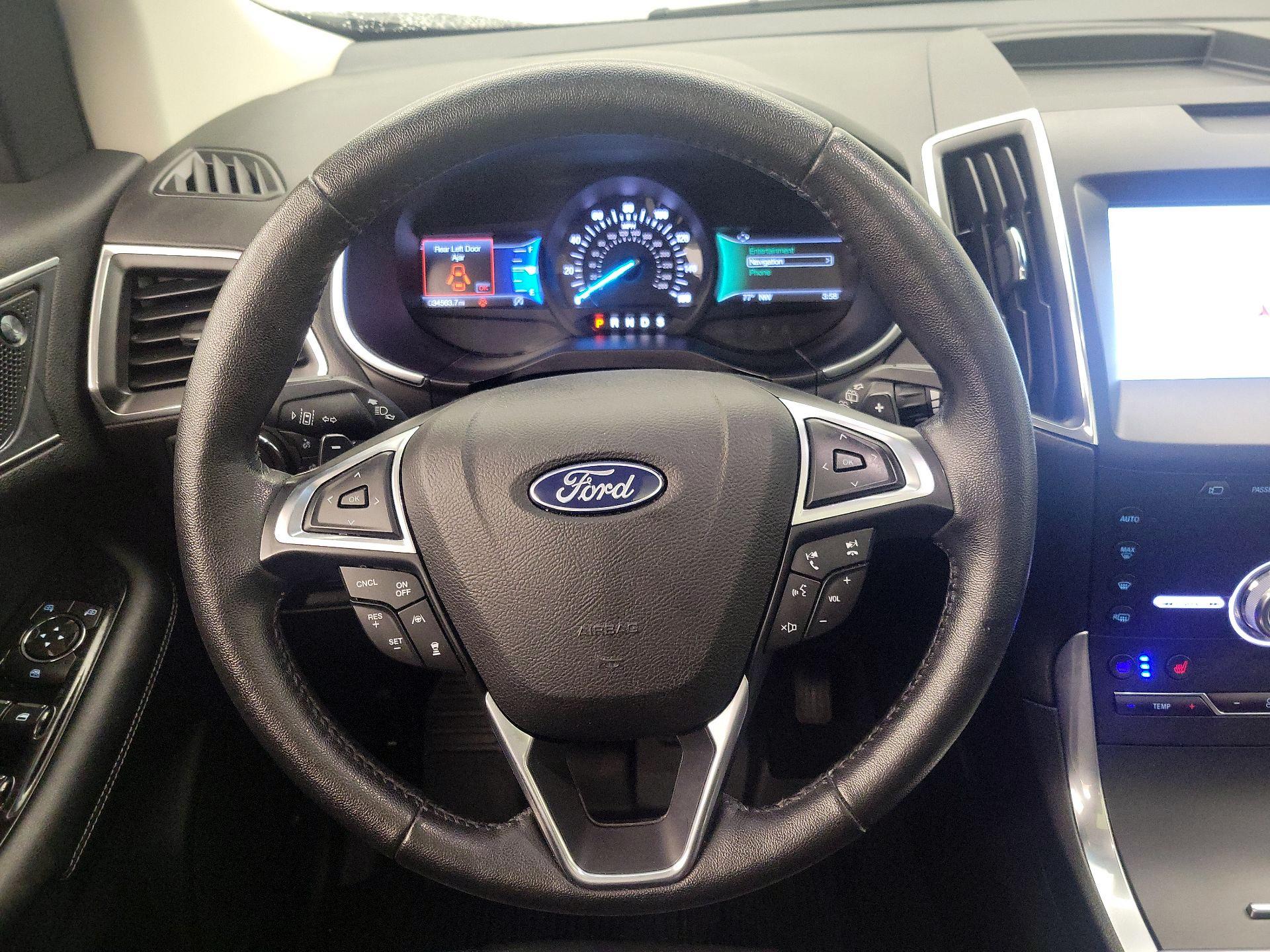 Thumbnail: 2020 Ford Edge - 10