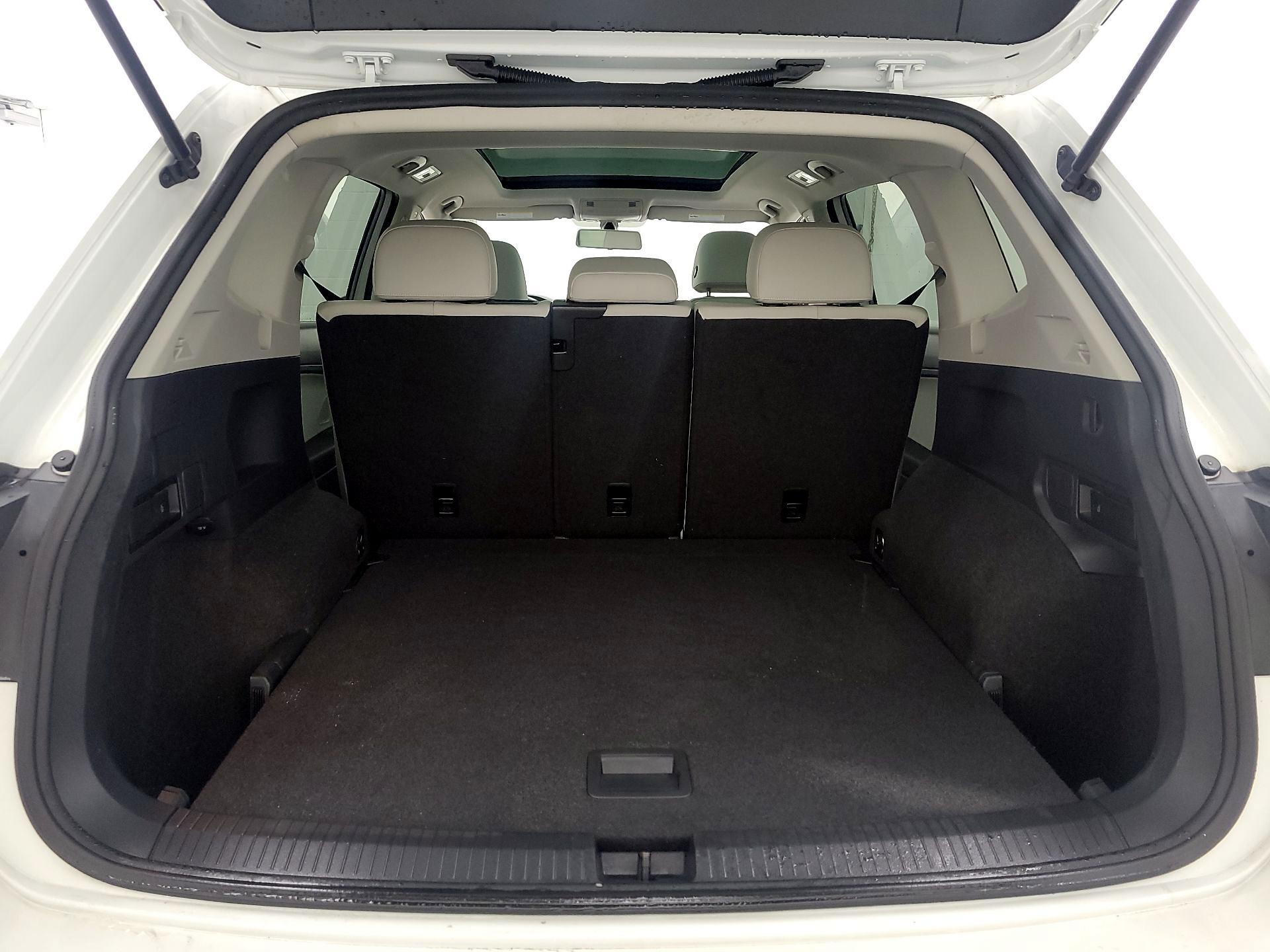 Thumbnail: 2019 Volkswagen Tiguan - 20