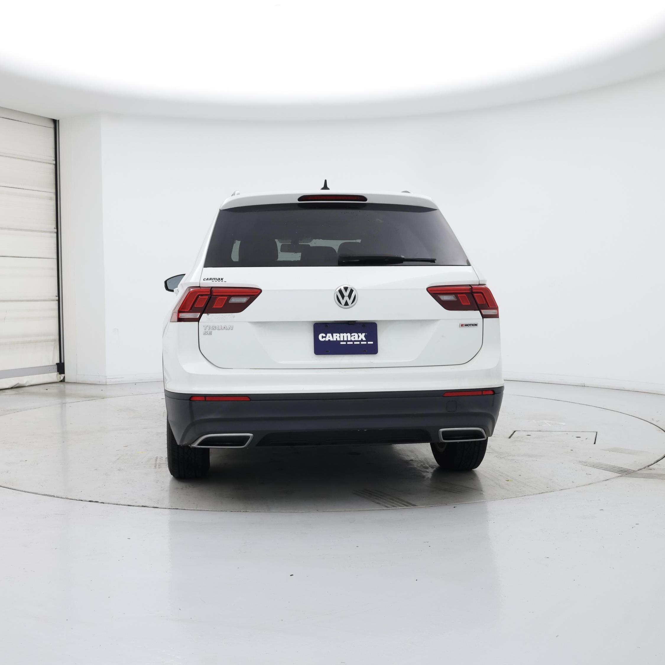 Thumbnail: 2019 Volkswagen Tiguan - 6