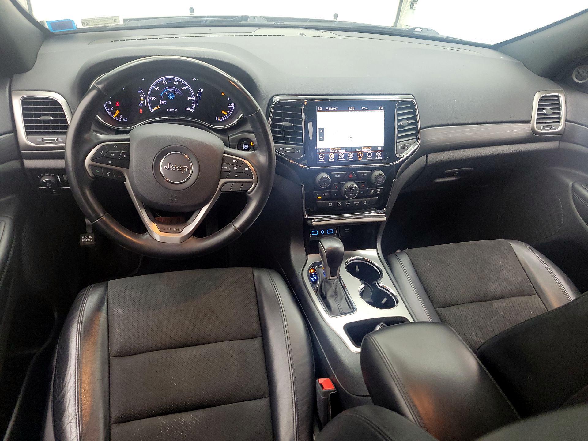 Thumbnail: 2020 Jeep Grand Cherokee - 9
