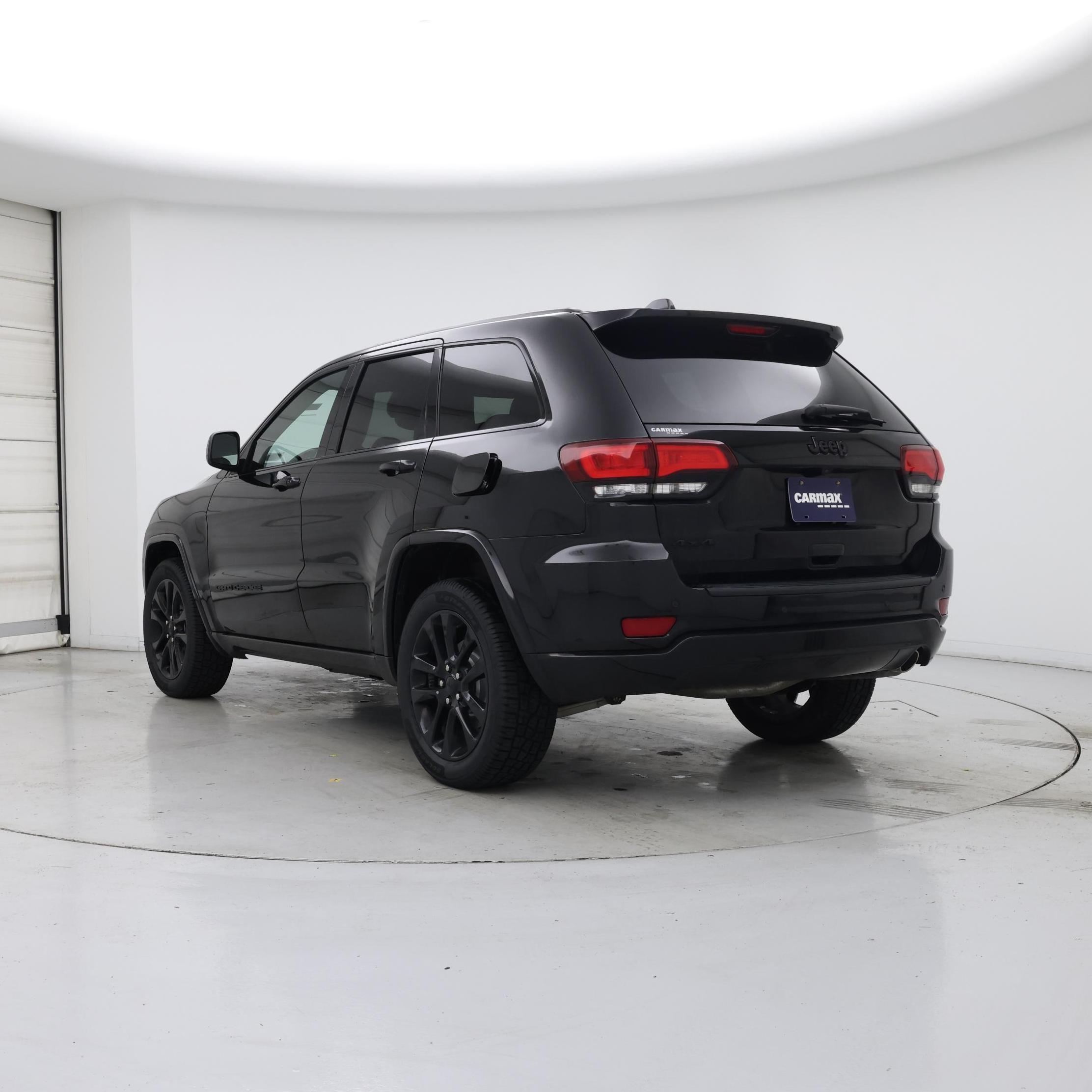 Thumbnail: 2020 Jeep Grand Cherokee - 2