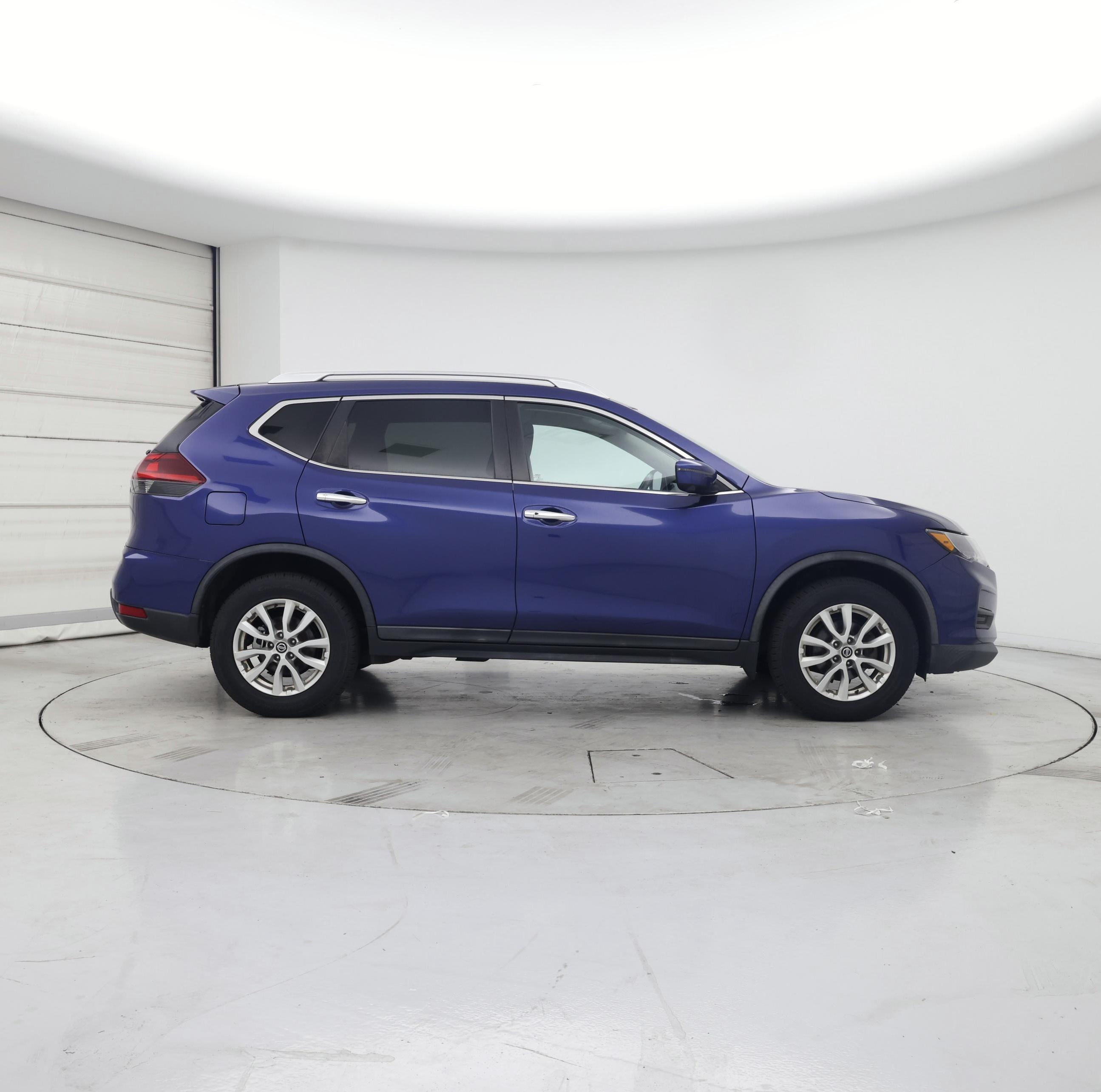 Thumbnail: 2018 Nissan Rogue - 7