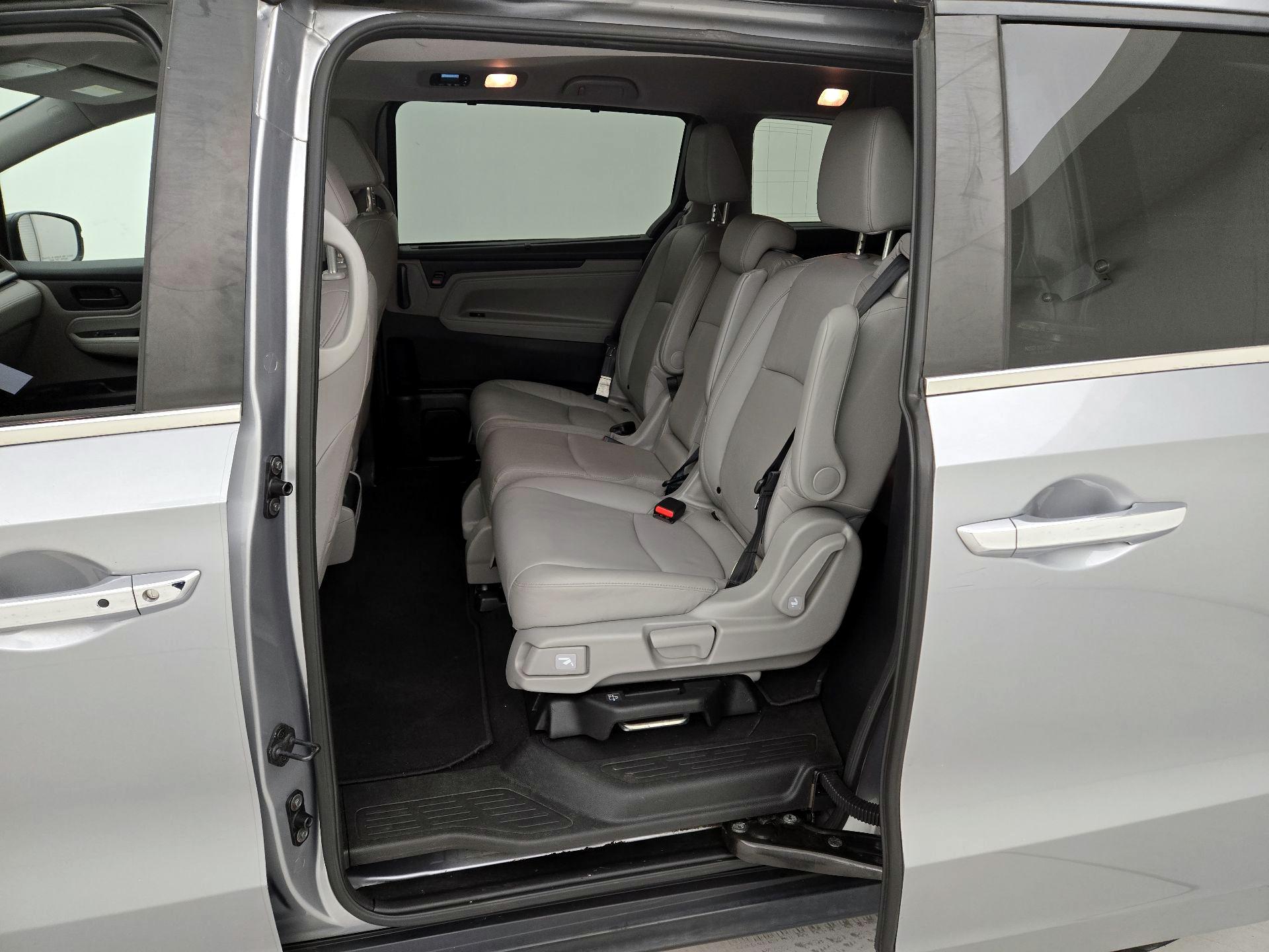 Thumbnail: 2019 Honda Odyssey - 19