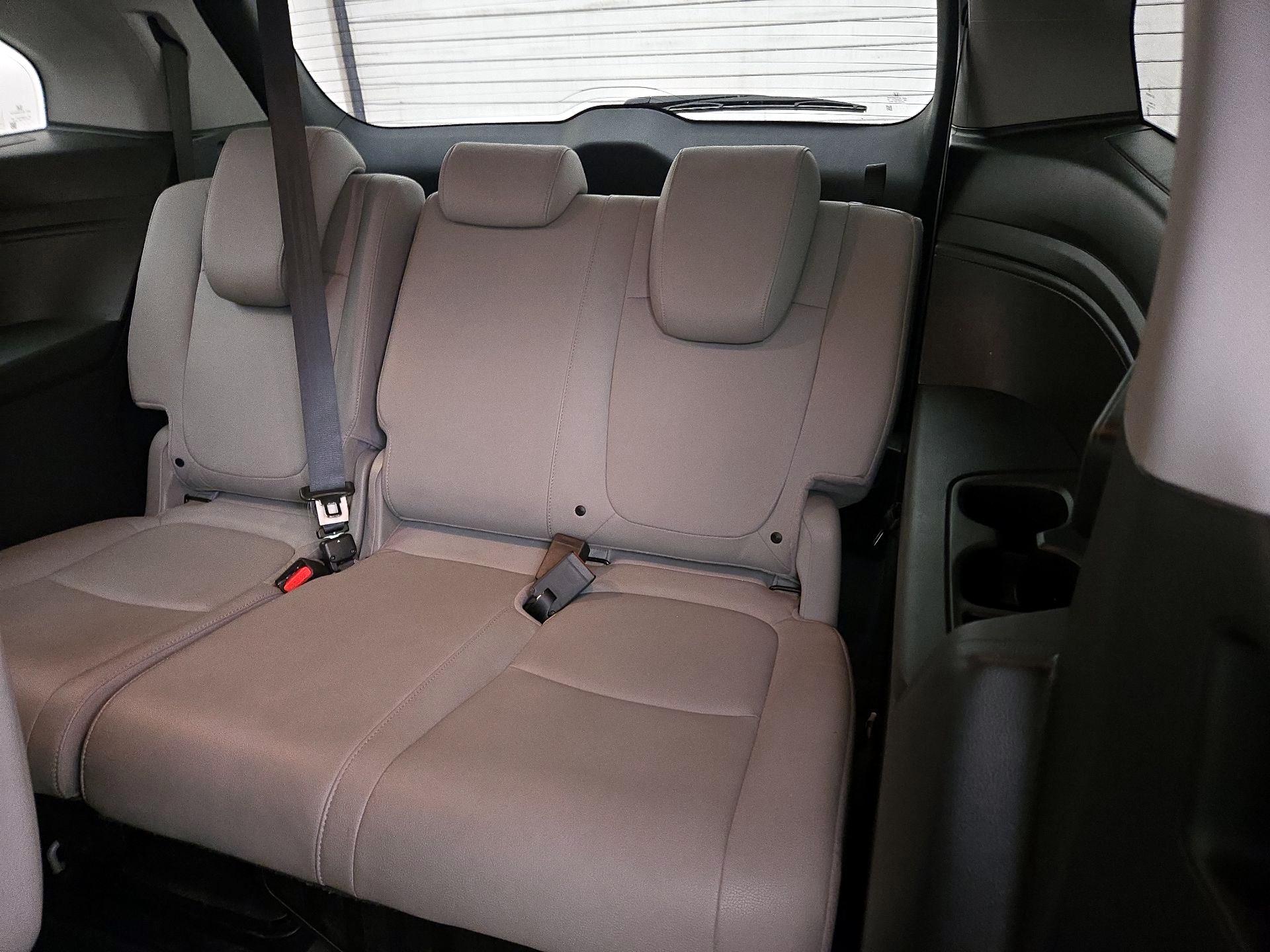 Thumbnail: 2019 Honda Odyssey - 20
