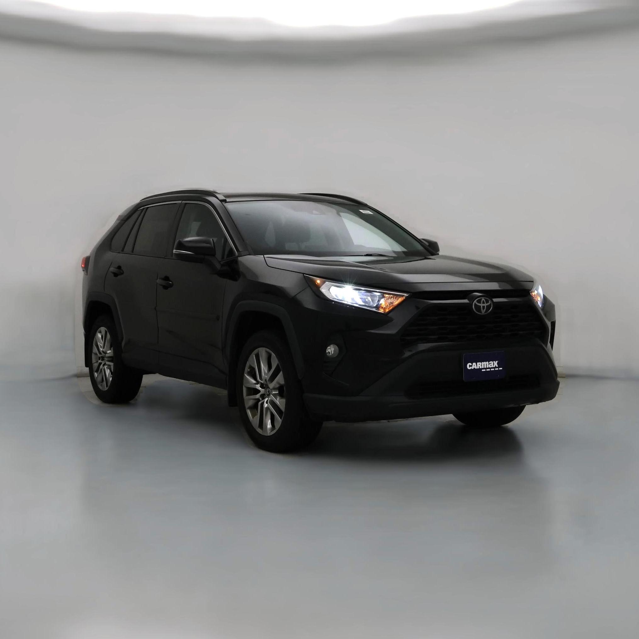 Thumbnail: 2019 Toyota RAV4 - 1
