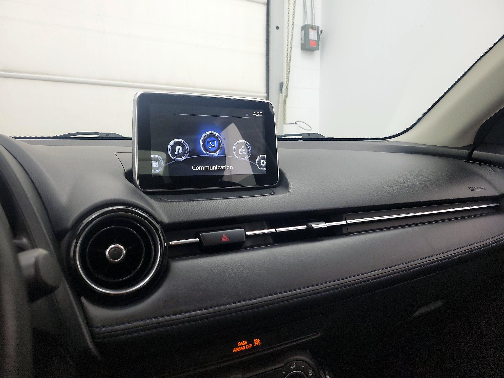 Thumbnail: 2017 Toyota Yaris iA - 15