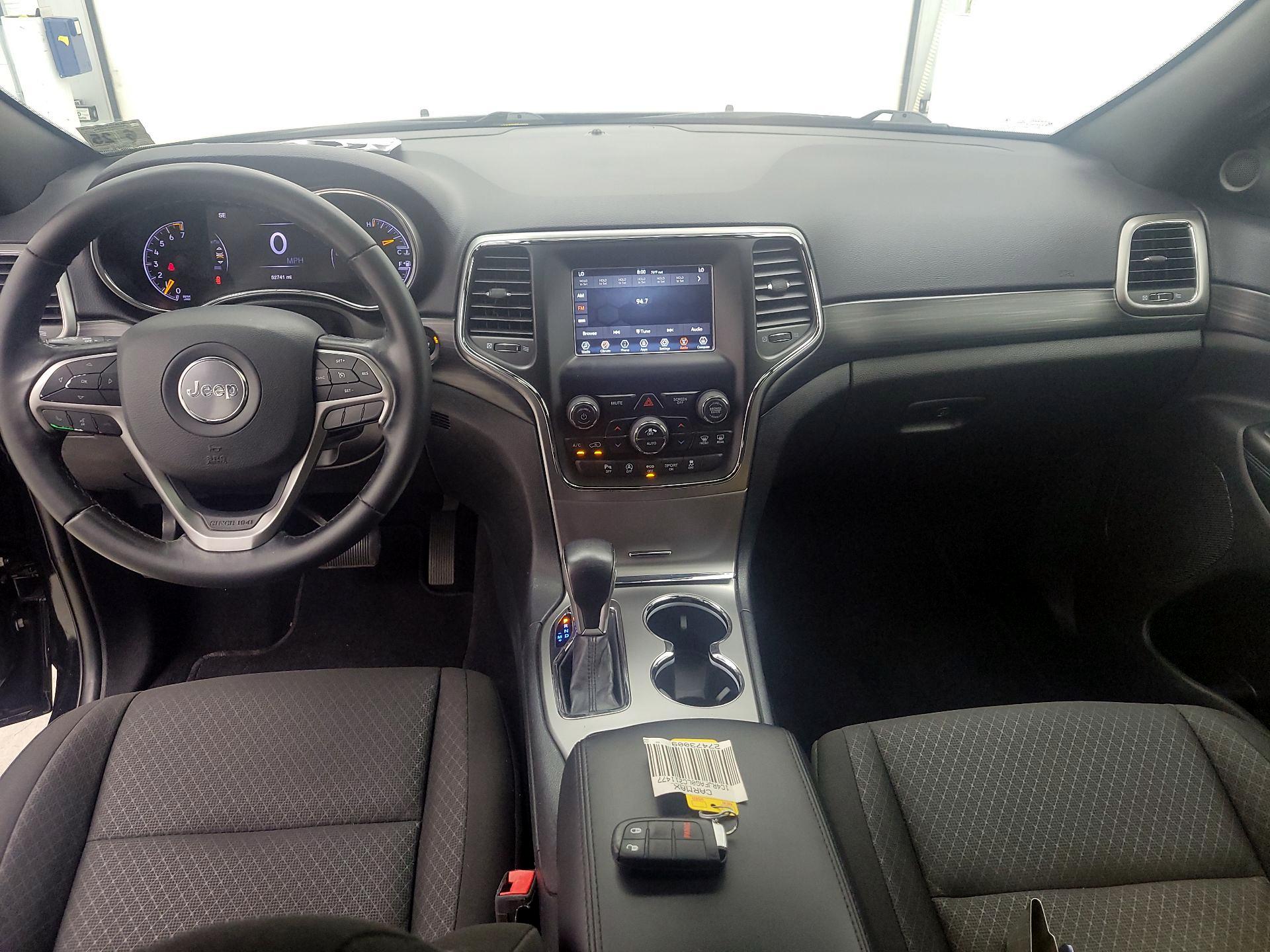 Thumbnail: 2020 Jeep Grand Cherokee - 9