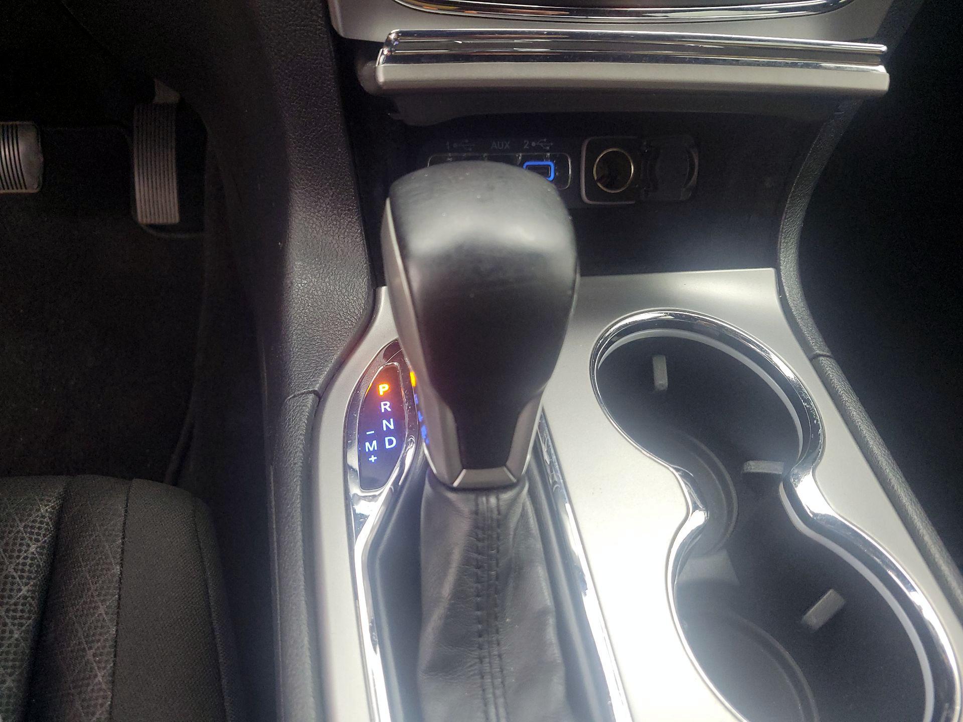 Thumbnail: 2020 Jeep Grand Cherokee - 17