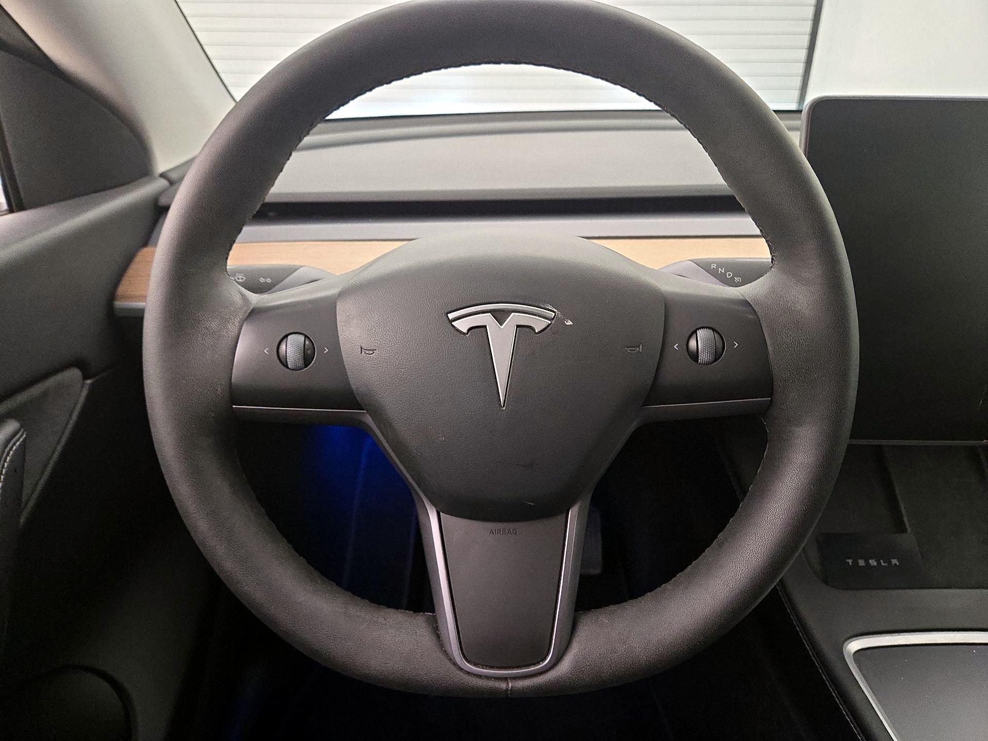 Thumbnail: 2021 Tesla Model Y - 10