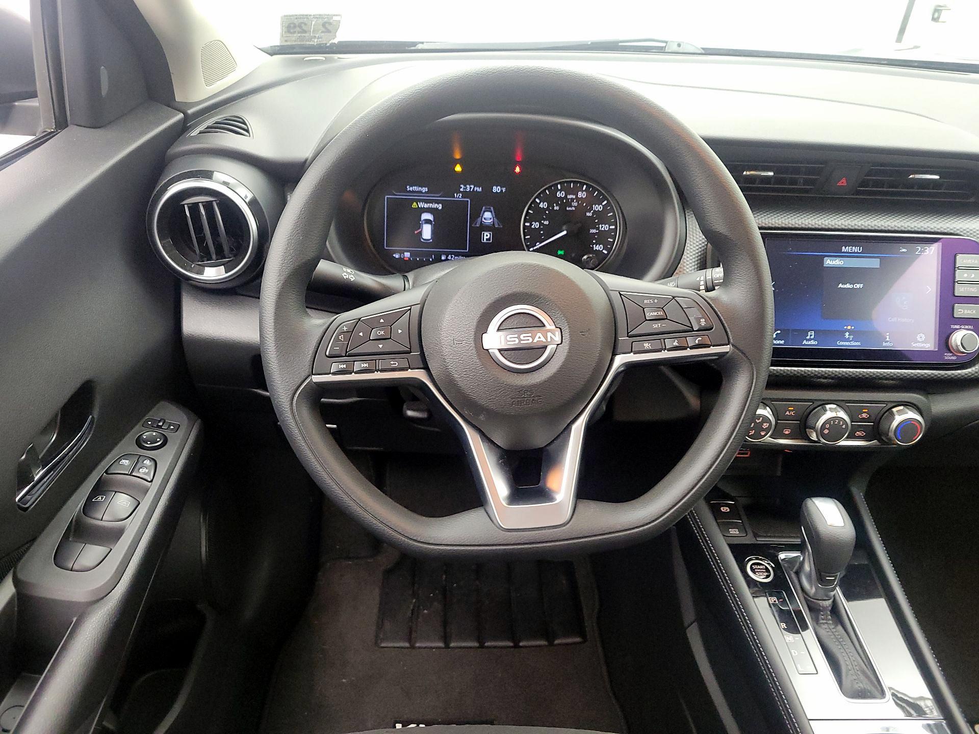 Thumbnail: 2024 Nissan Kicks - 10