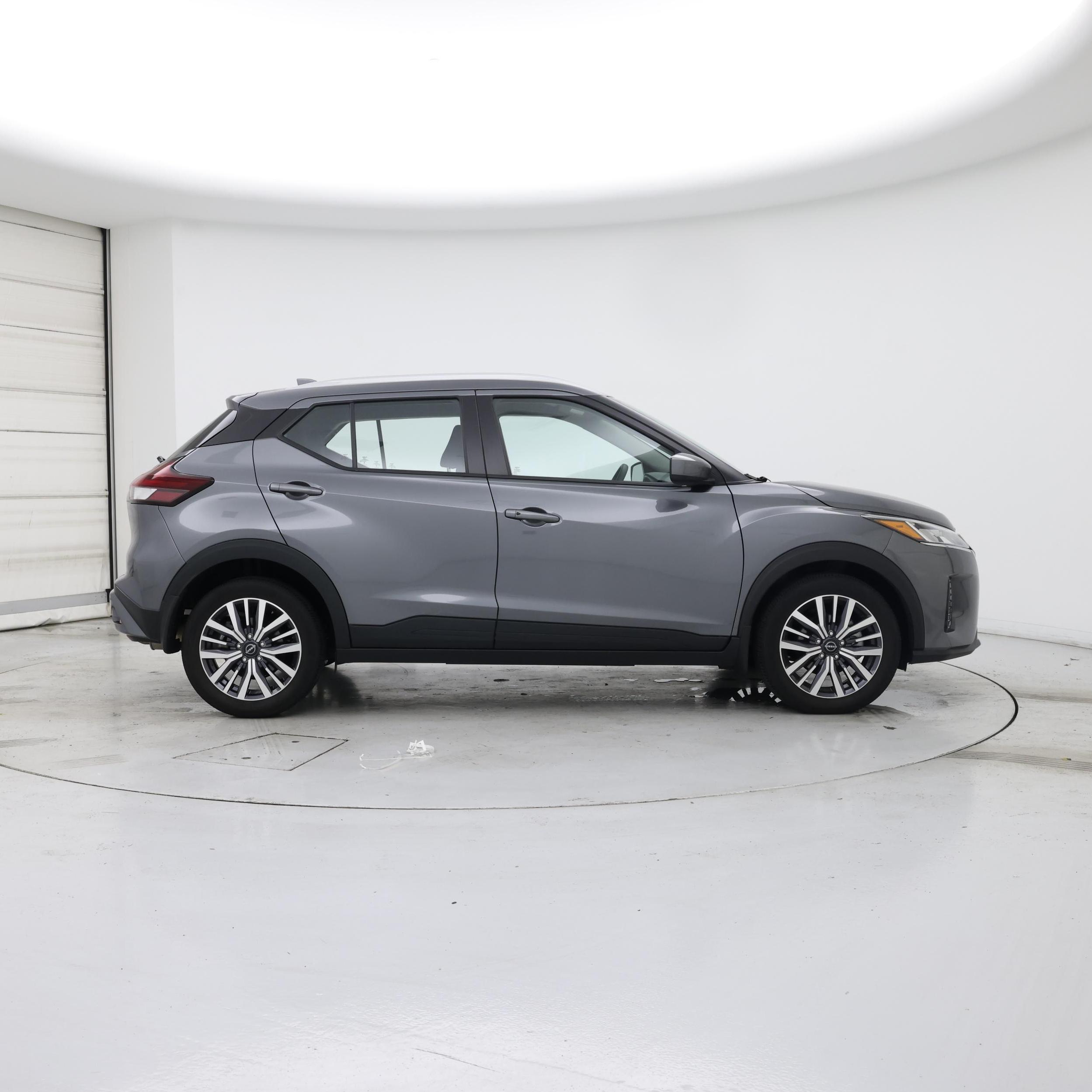 Thumbnail: 2024 Nissan Kicks - 7