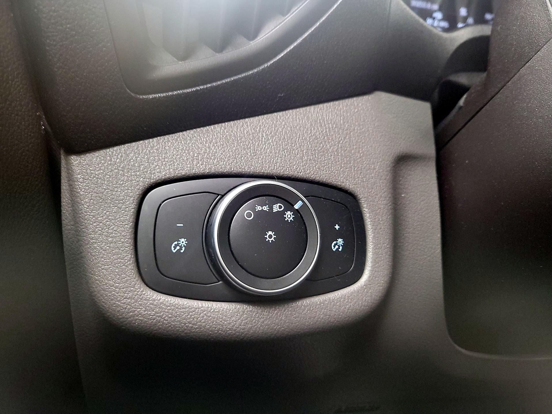 Thumbnail: 2020 Ford Transit Series - 13
