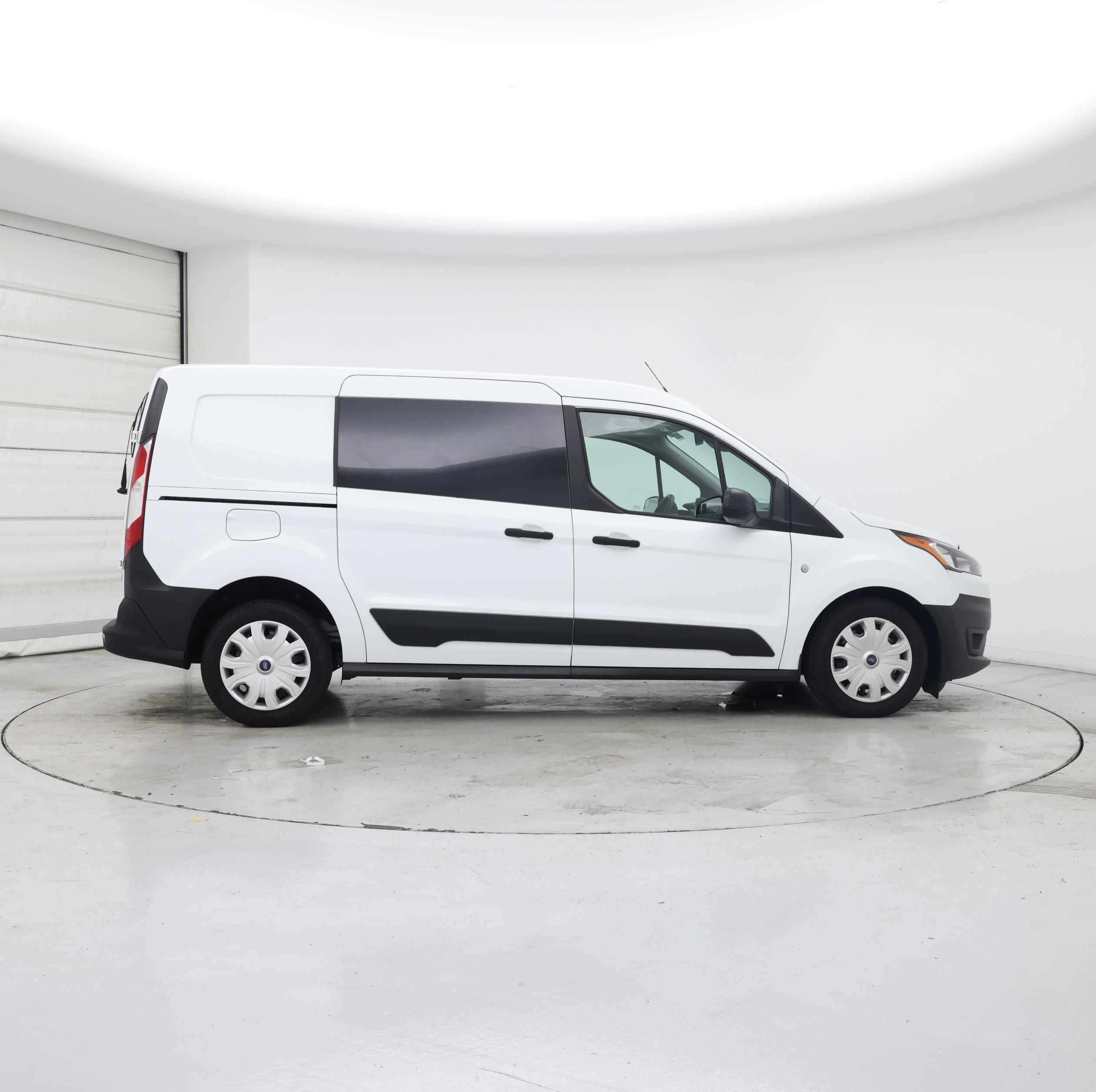 Thumbnail: 2020 Ford Transit Series - 7