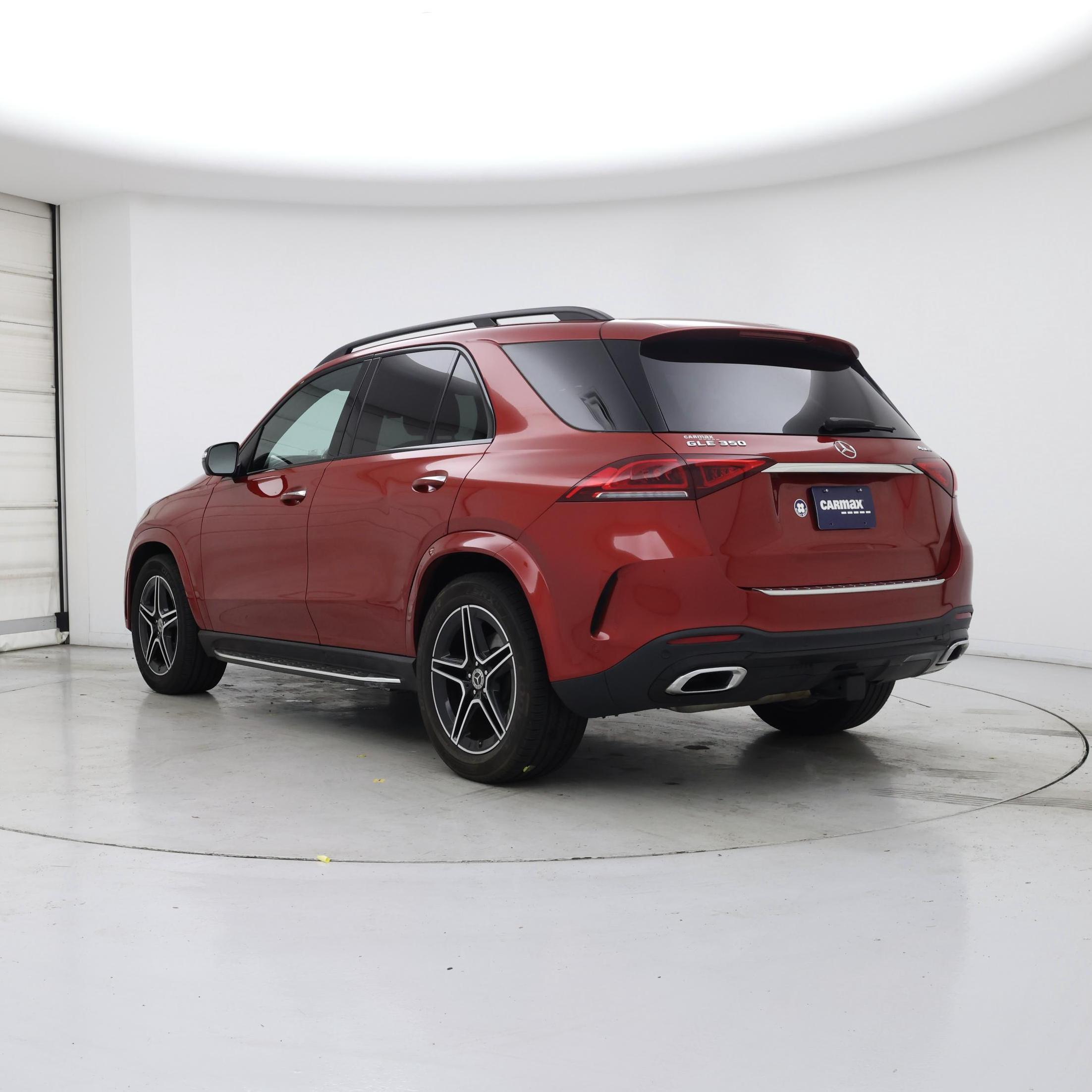 Thumbnail: 2023 Mercedes-Benz GLE - 2