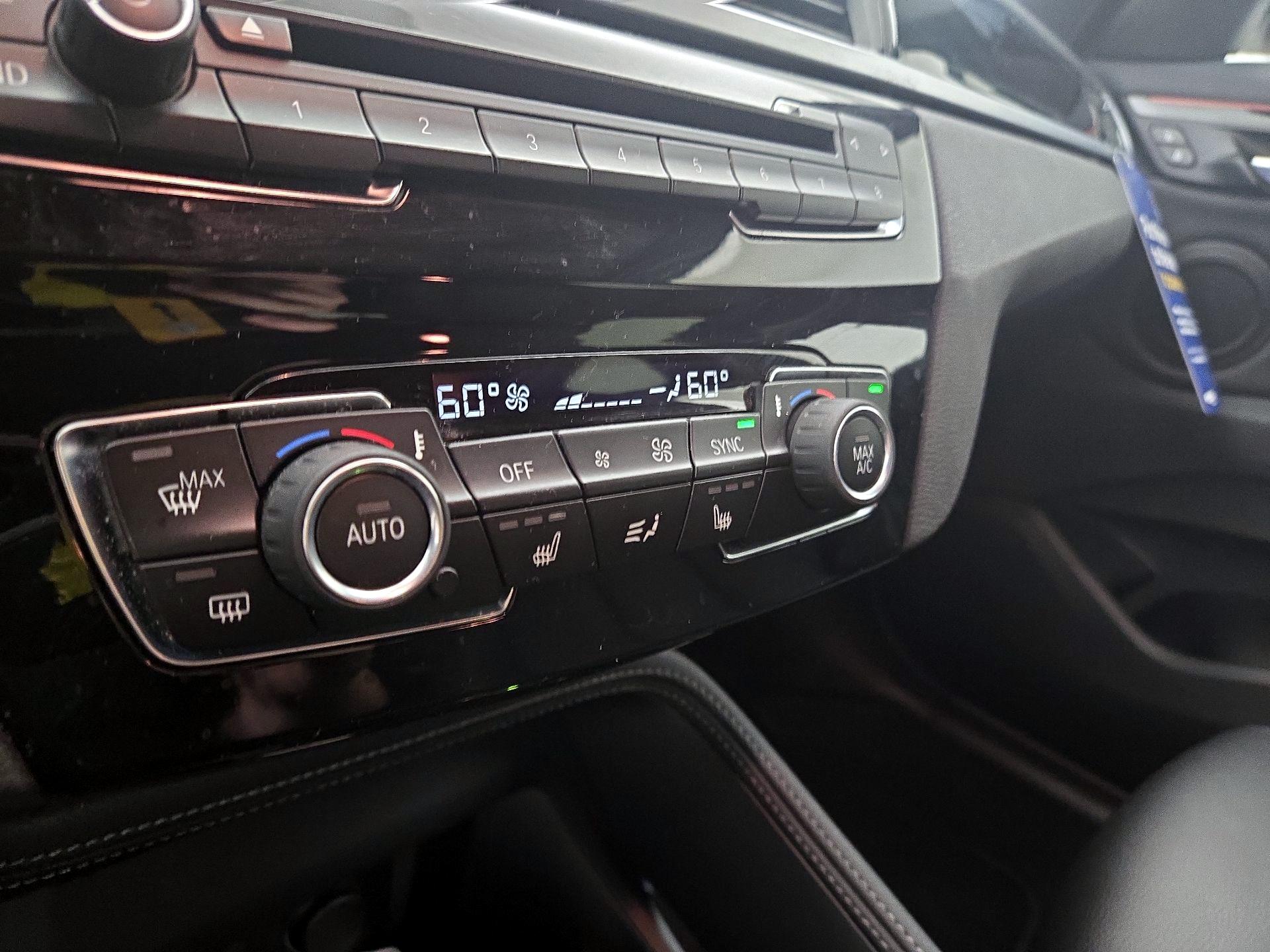 Thumbnail: 2019 BMW X1 - 16