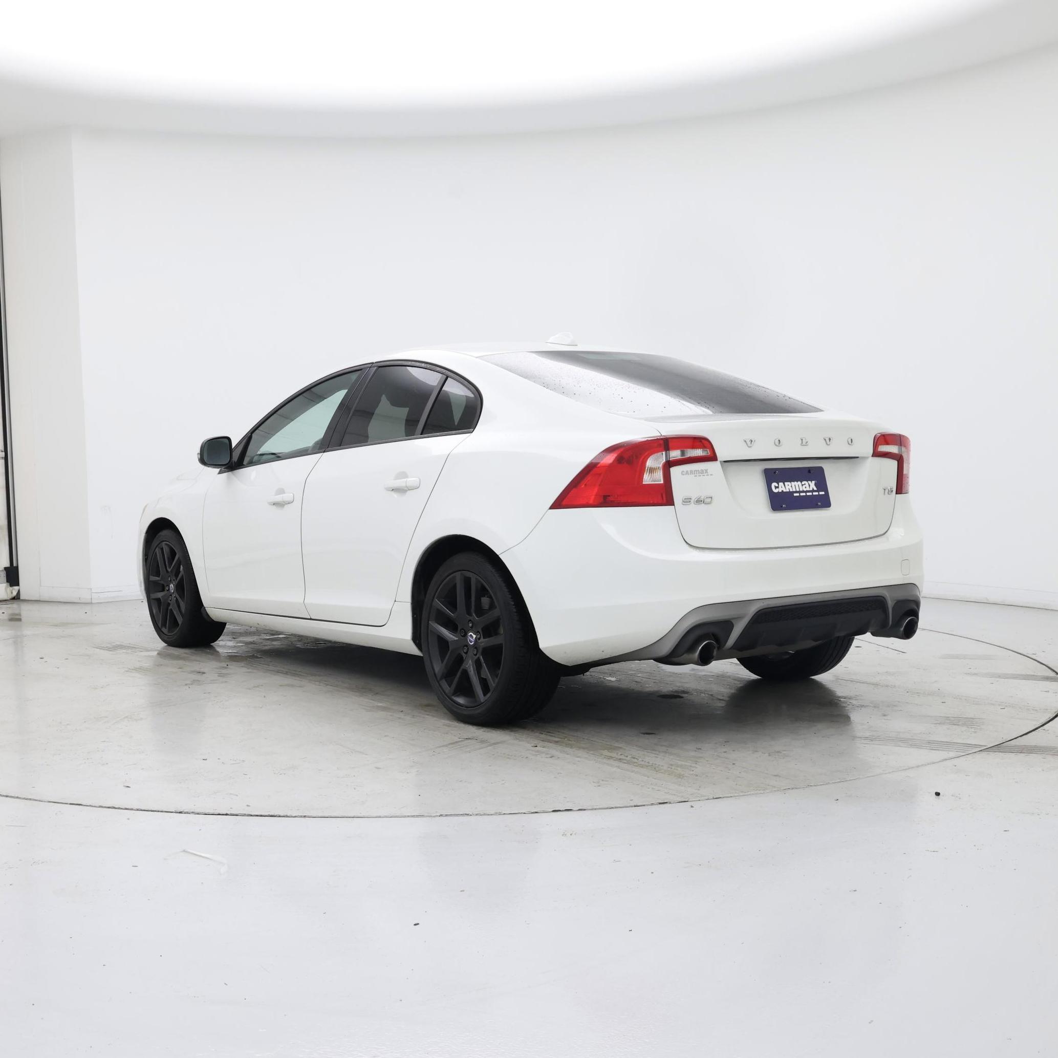 Thumbnail: 2017 Volvo S60 - 2
