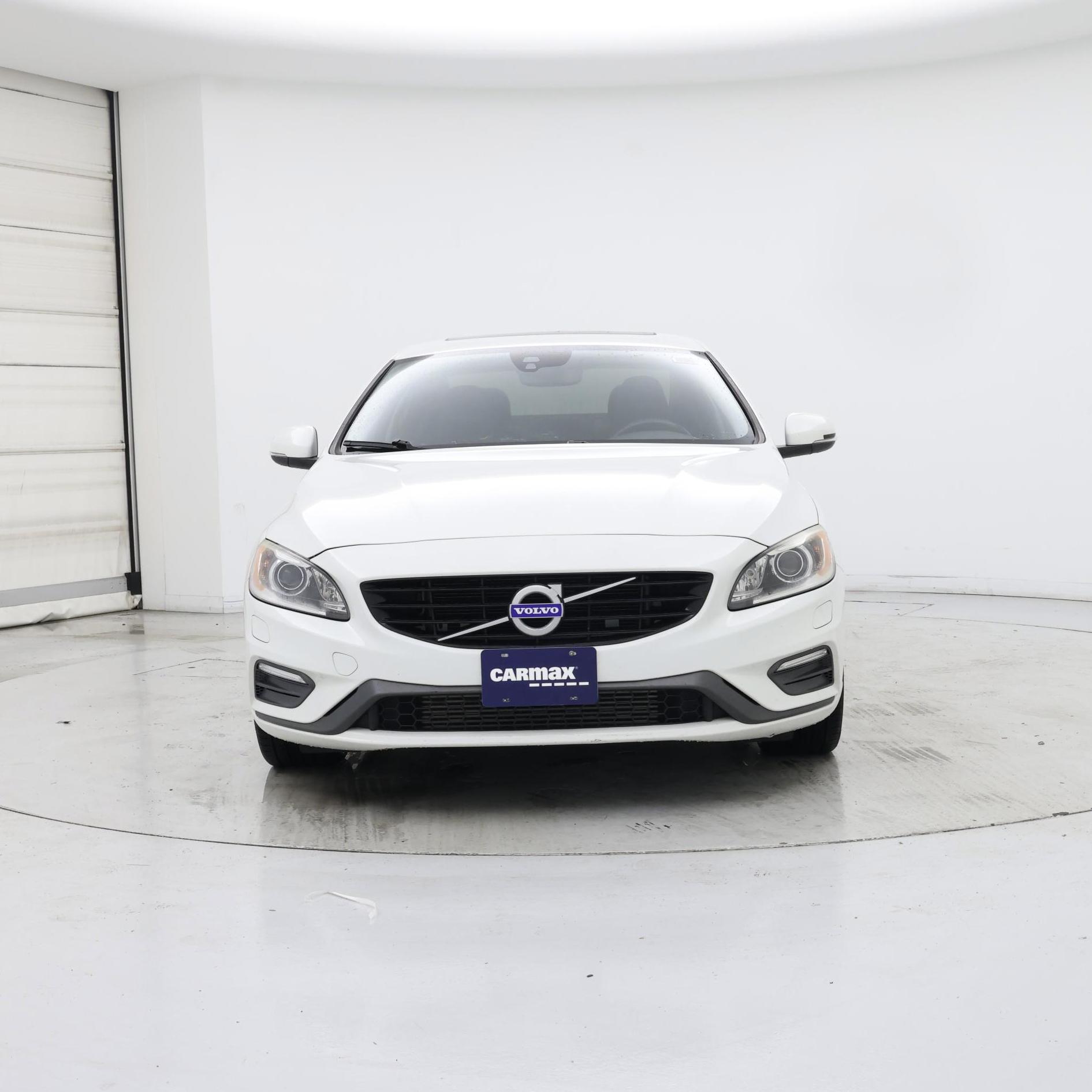 Thumbnail: 2017 Volvo S60 - 5