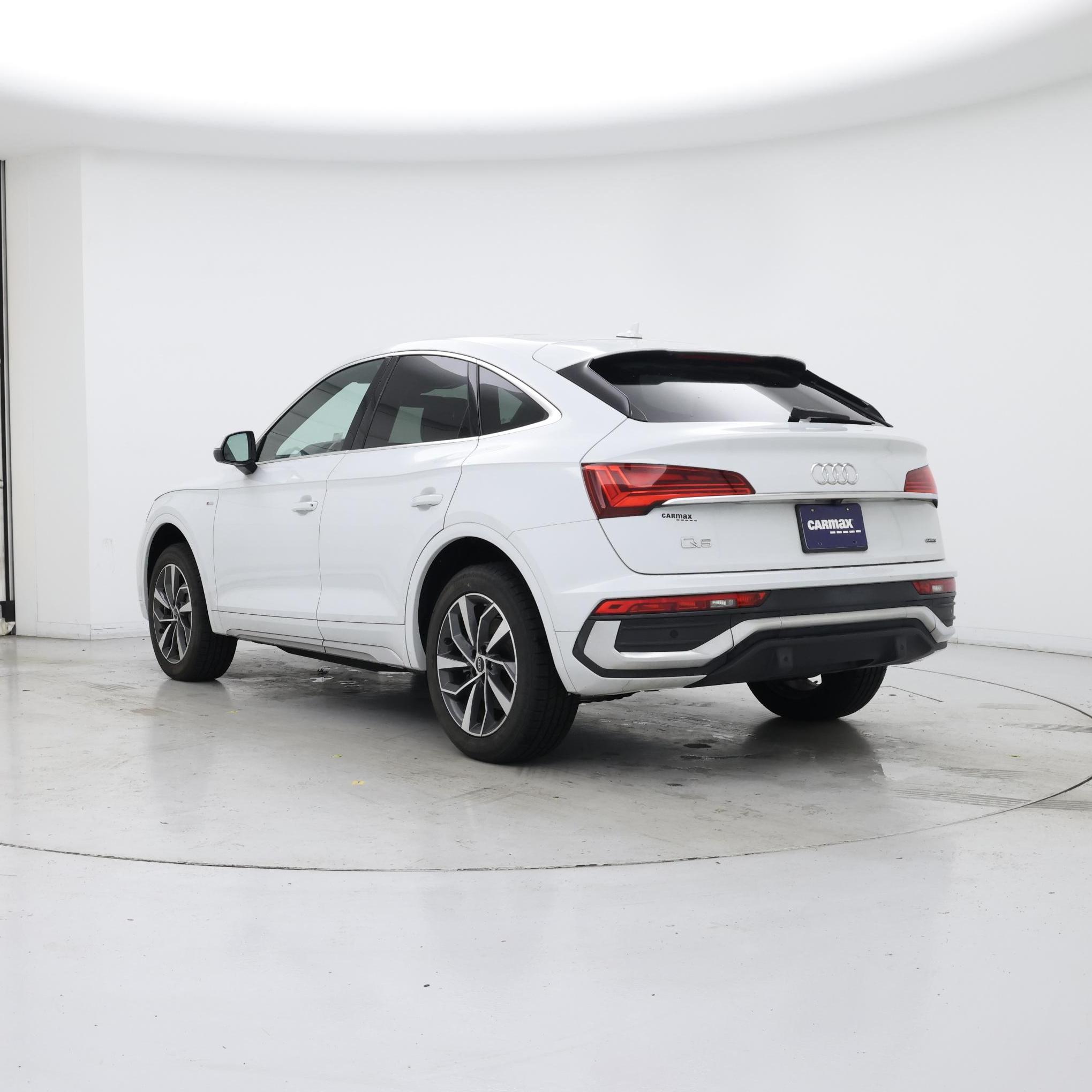 Thumbnail: 2021 Audi Q5 - 2
