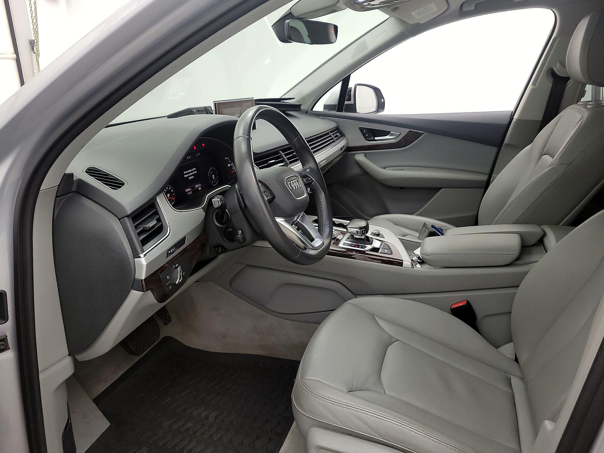 Thumbnail: 2019 Audi Q7 - 11