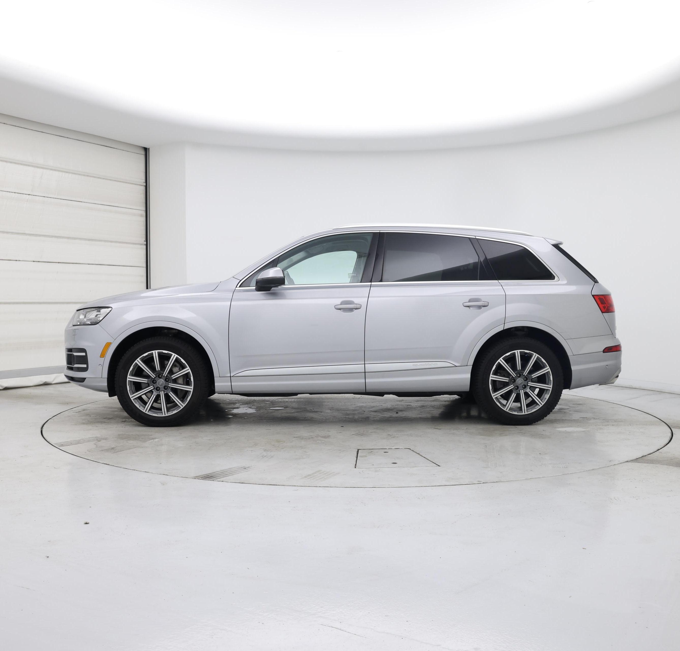 Thumbnail: 2019 Audi Q7 - 3