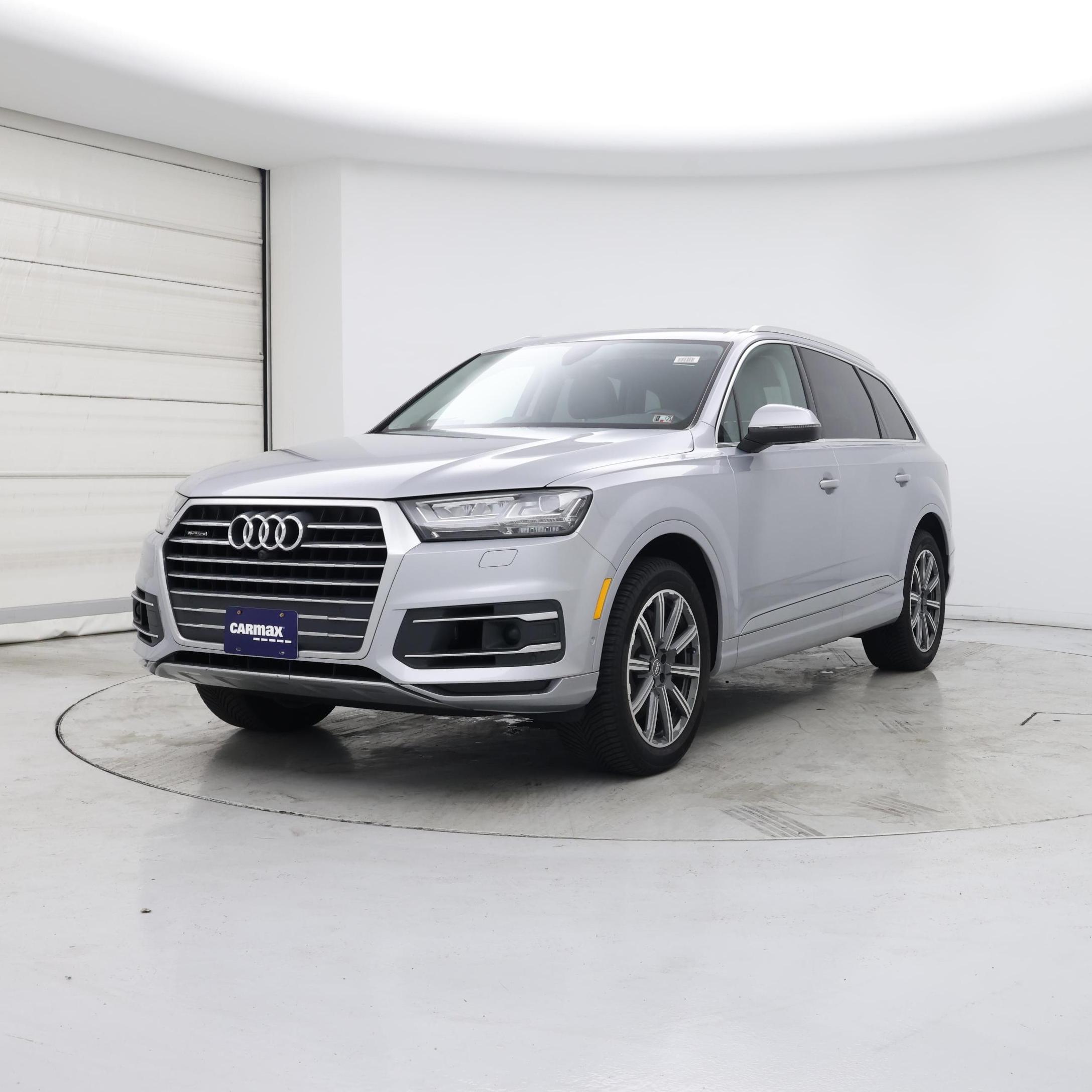 Thumbnail: 2019 Audi Q7 - 4