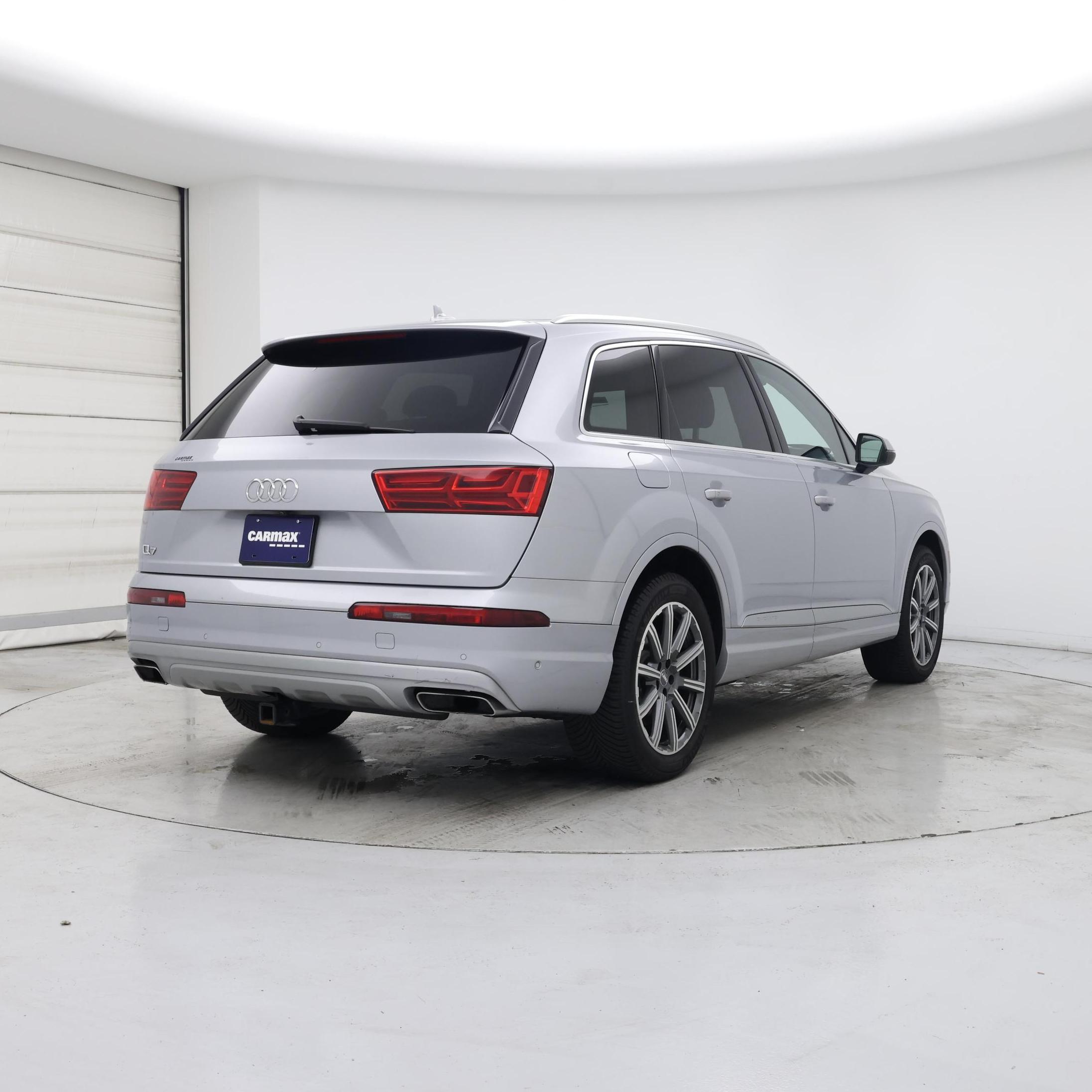 Thumbnail: 2019 Audi Q7 - 8