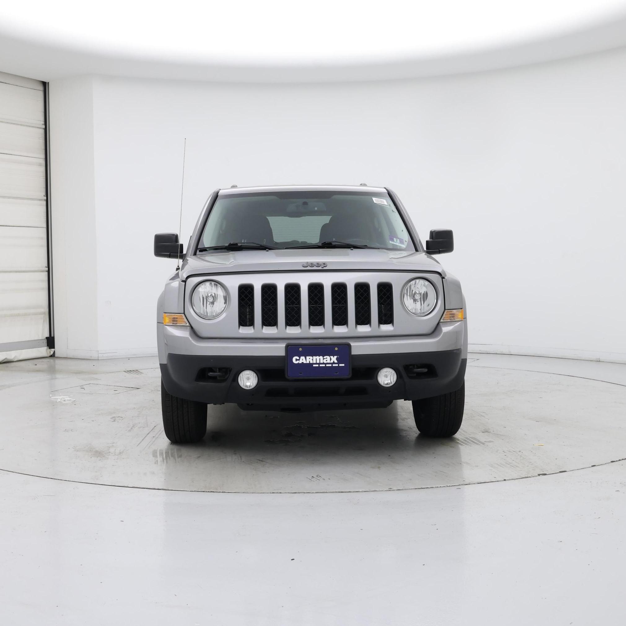 Thumbnail: 2016 Jeep Patriot - 5