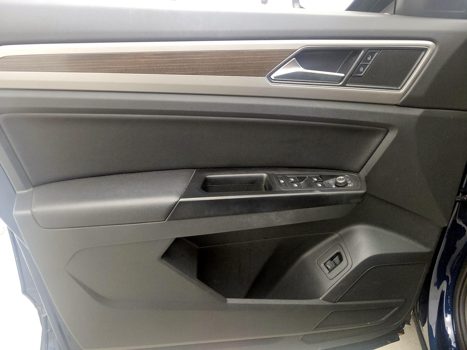 Thumbnail: 2019 Volkswagen Atlas - 12