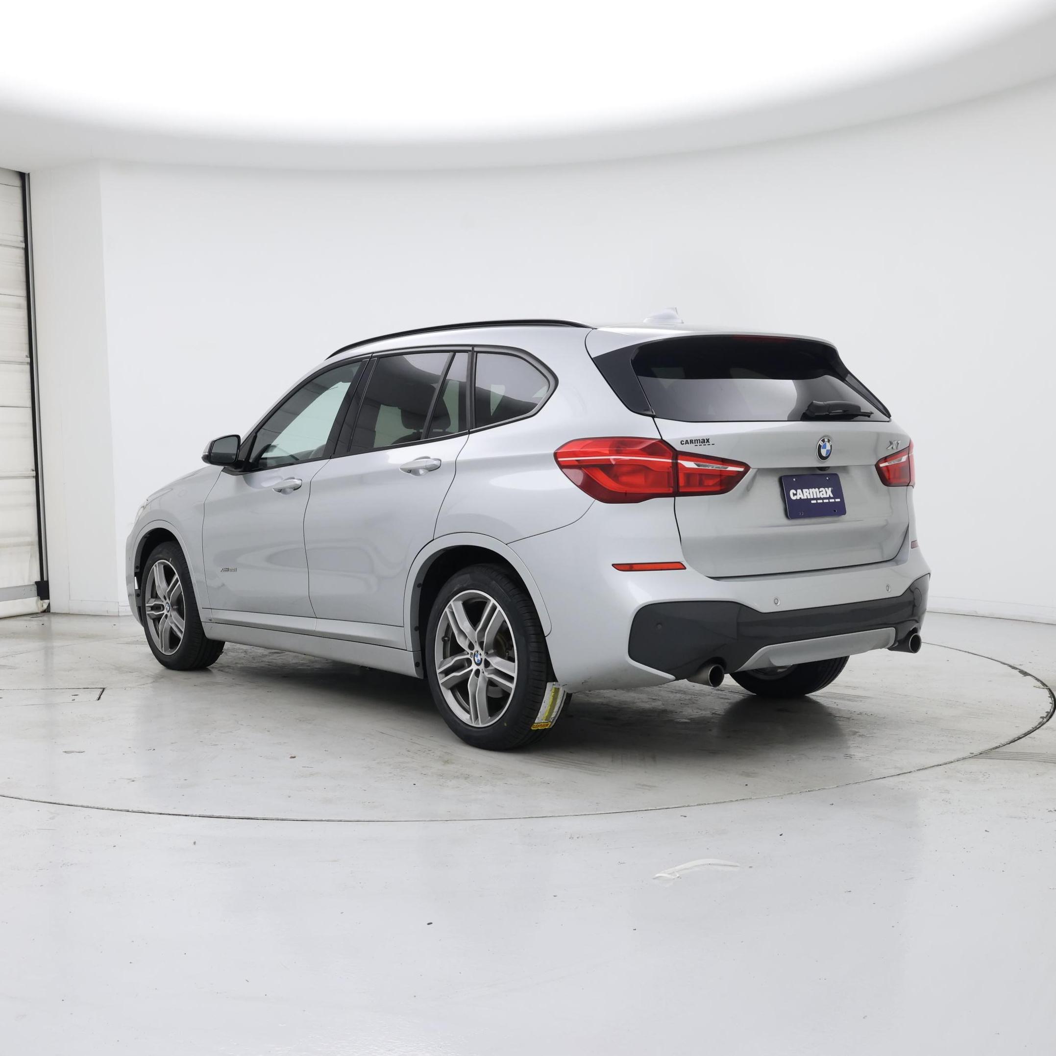 Thumbnail: 2016 BMW X1 - 2