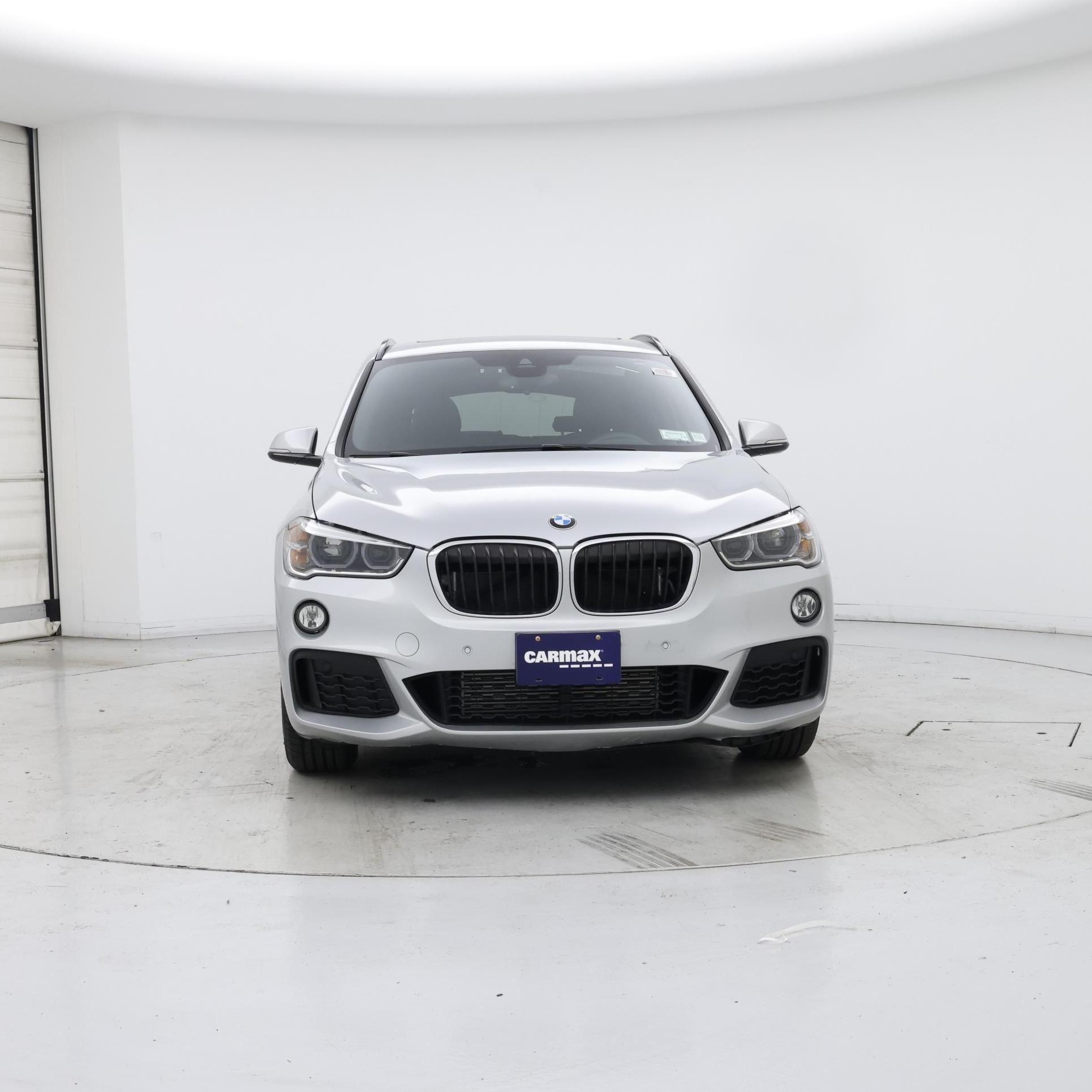 Thumbnail: 2016 BMW X1 - 5