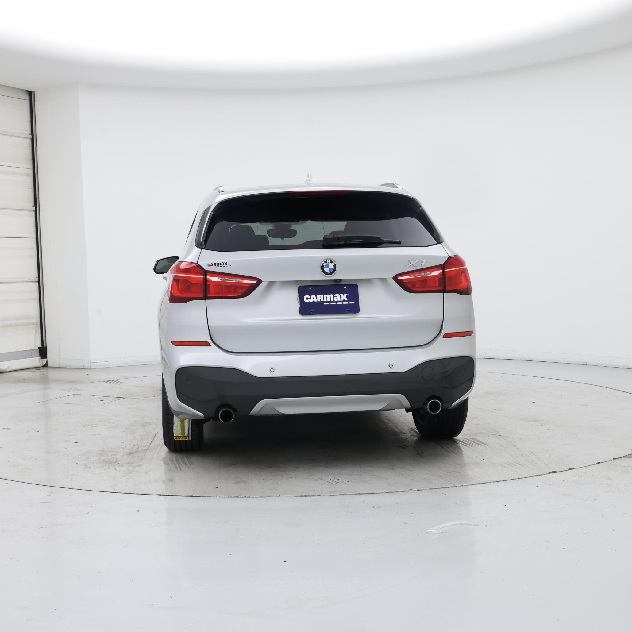 Thumbnail: 2016 BMW X1 - 6