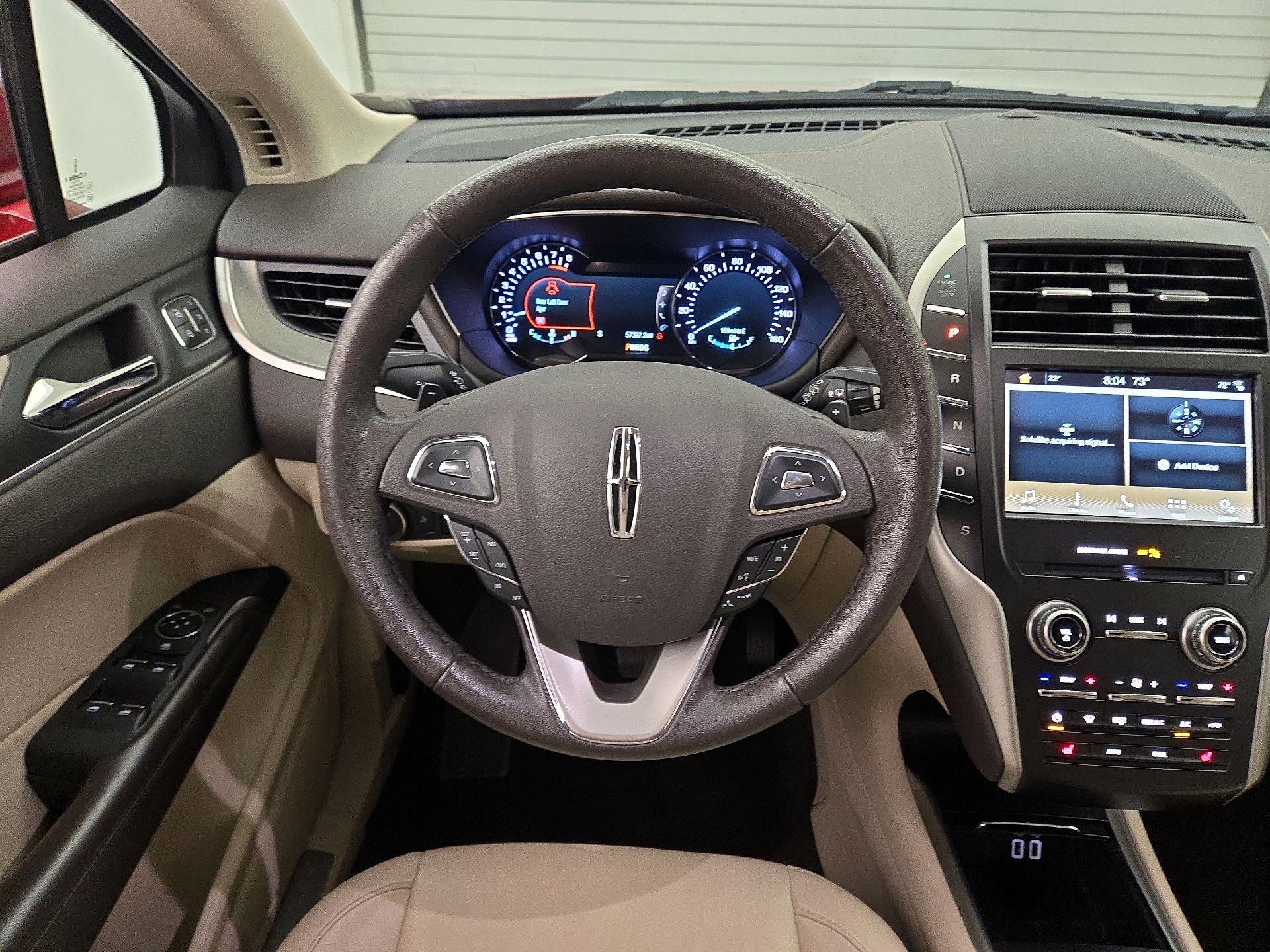 Thumbnail: 2019 Lincoln MKC - 10