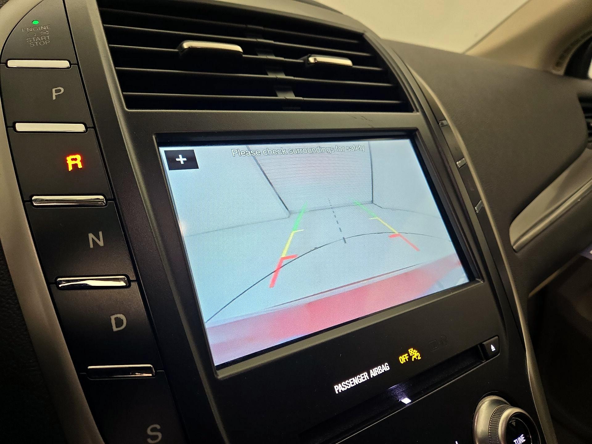 Thumbnail: 2019 Lincoln MKC - 14