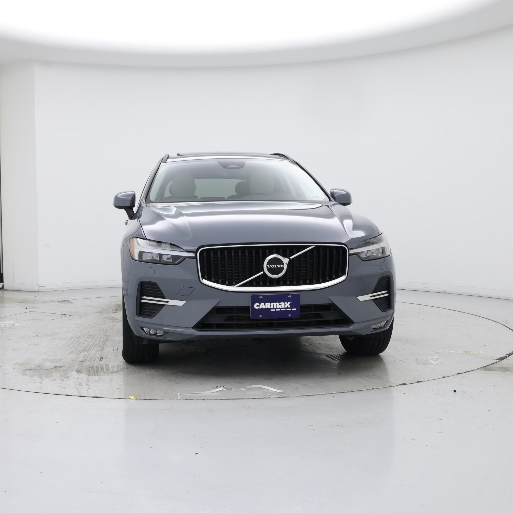 Thumbnail: 2022 Volvo XC60 - 5