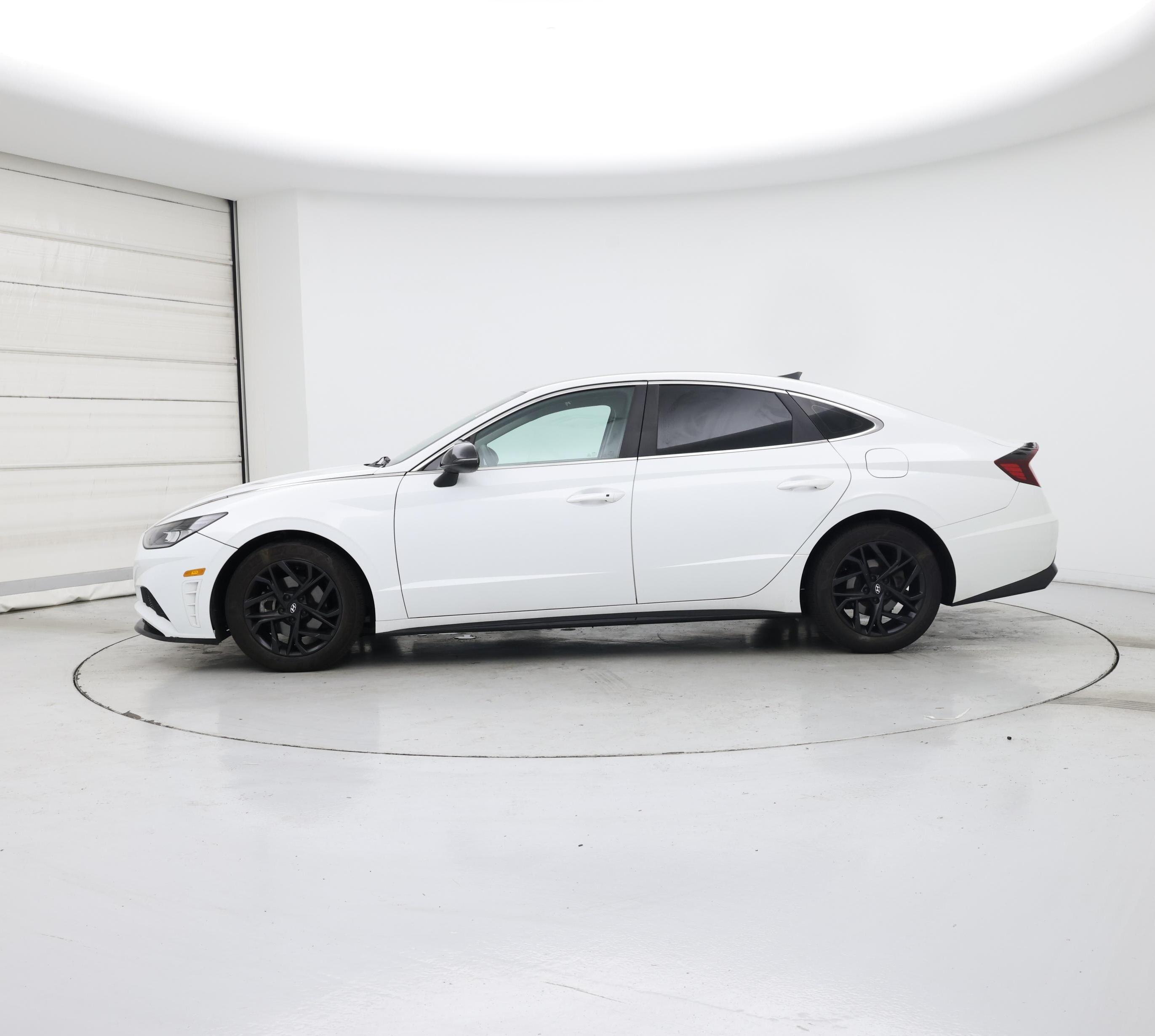 Thumbnail: 2020 Hyundai Sonata - 3