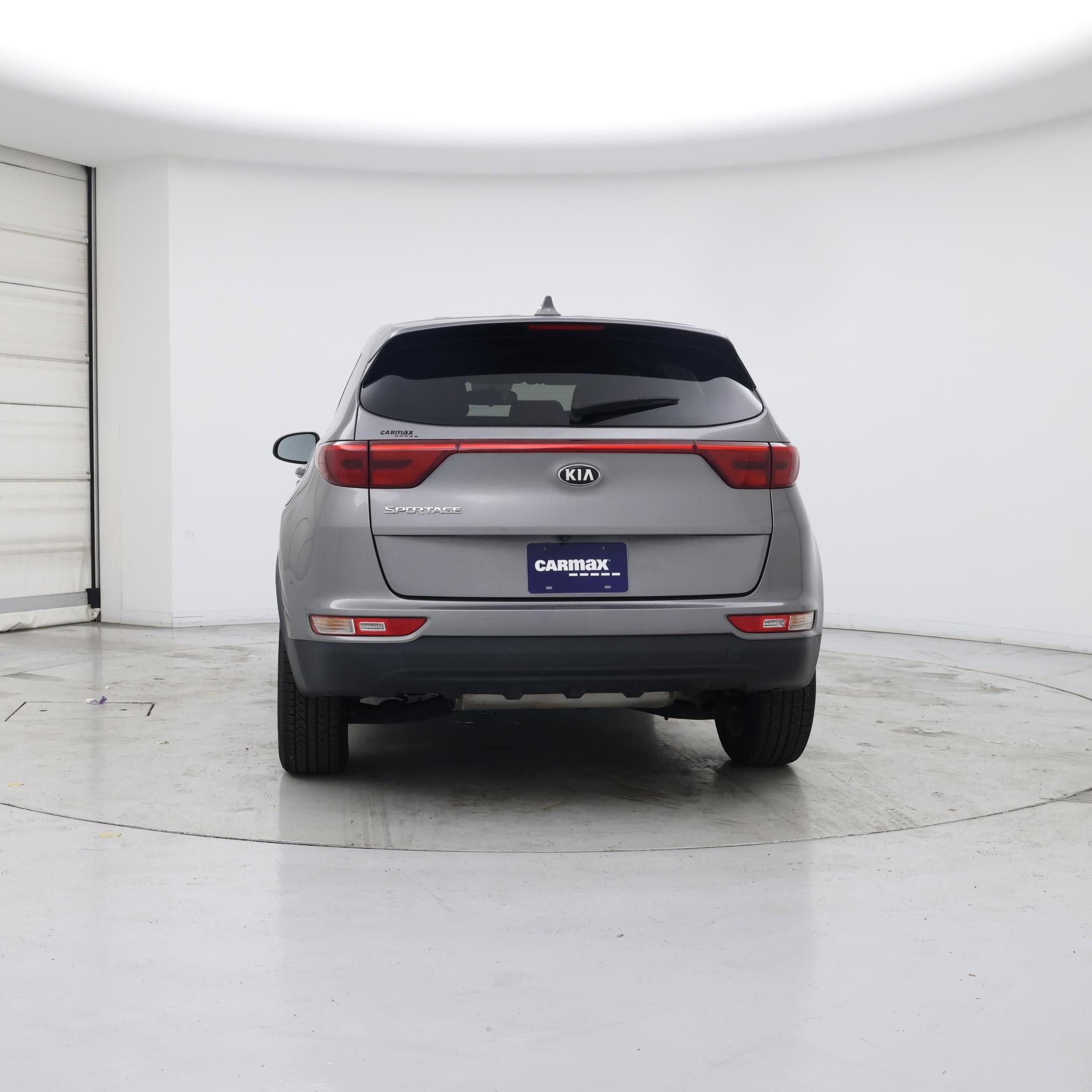 Thumbnail: 2017 Kia Sportage - 6