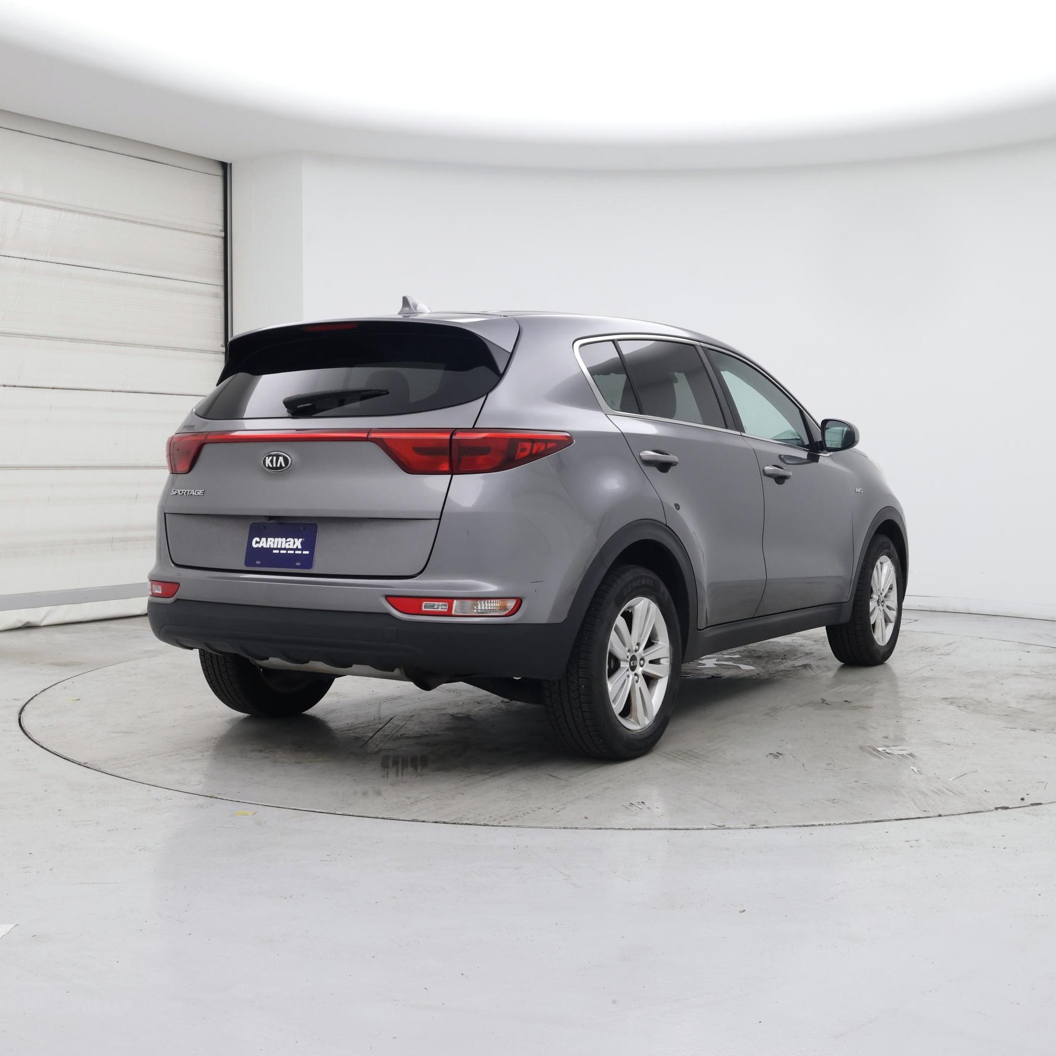 Thumbnail: 2017 Kia Sportage - 8