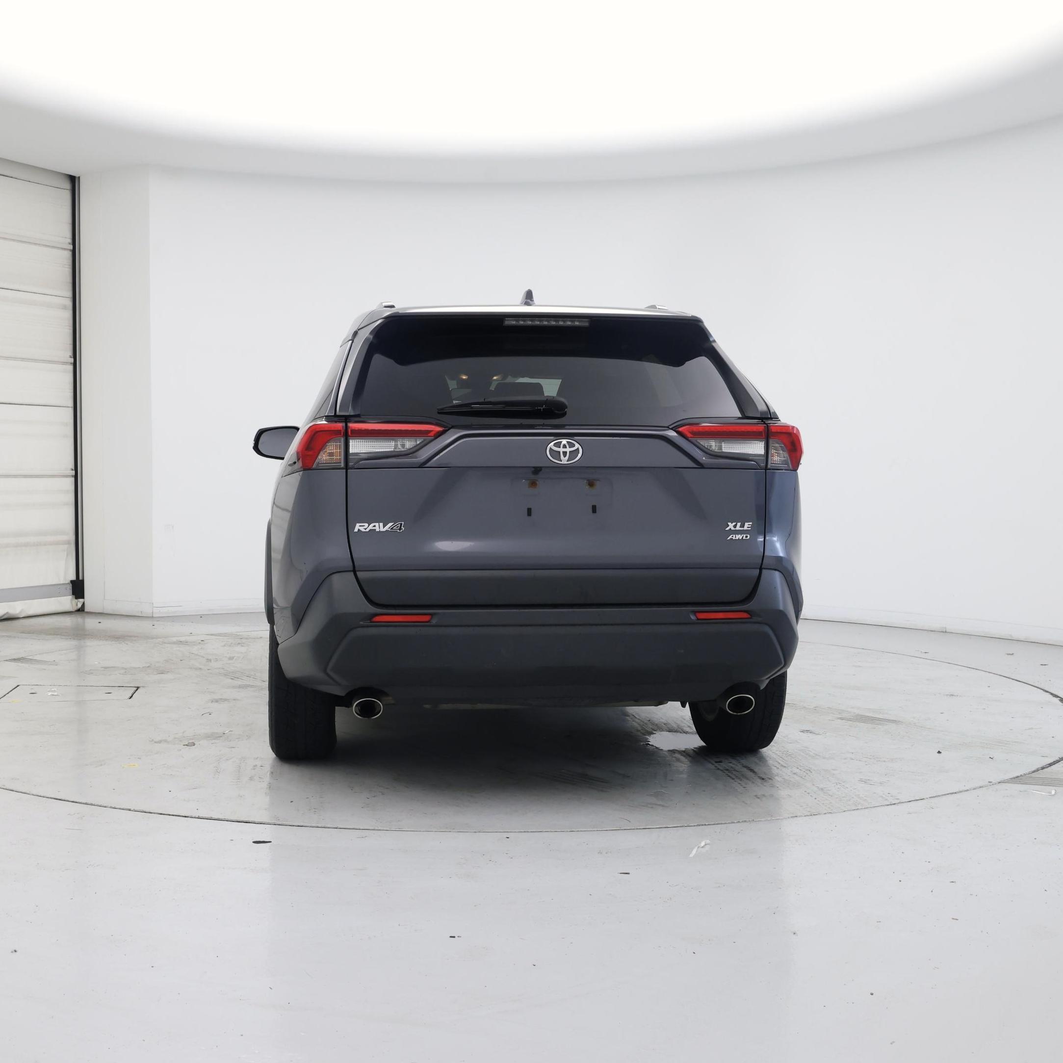 Thumbnail: 2019 Toyota RAV4 - 6
