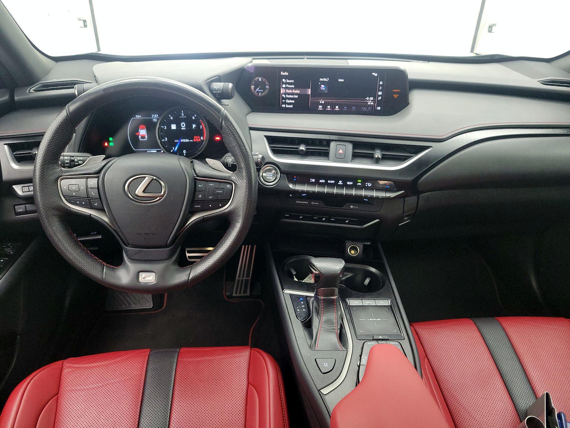 Thumbnail: 2019 Lexus UX - 9
