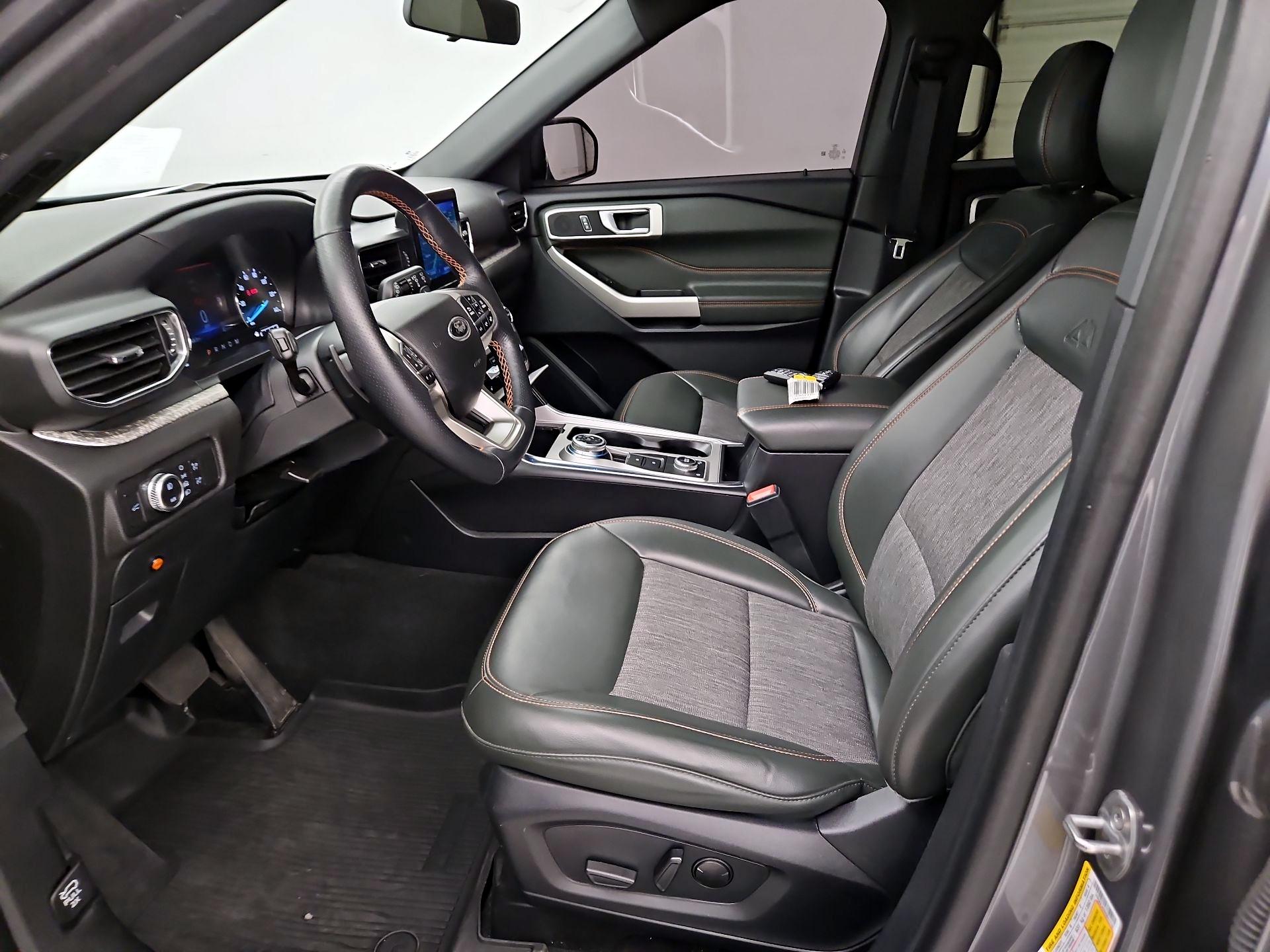 Thumbnail: 2022 Ford Explorer - 11