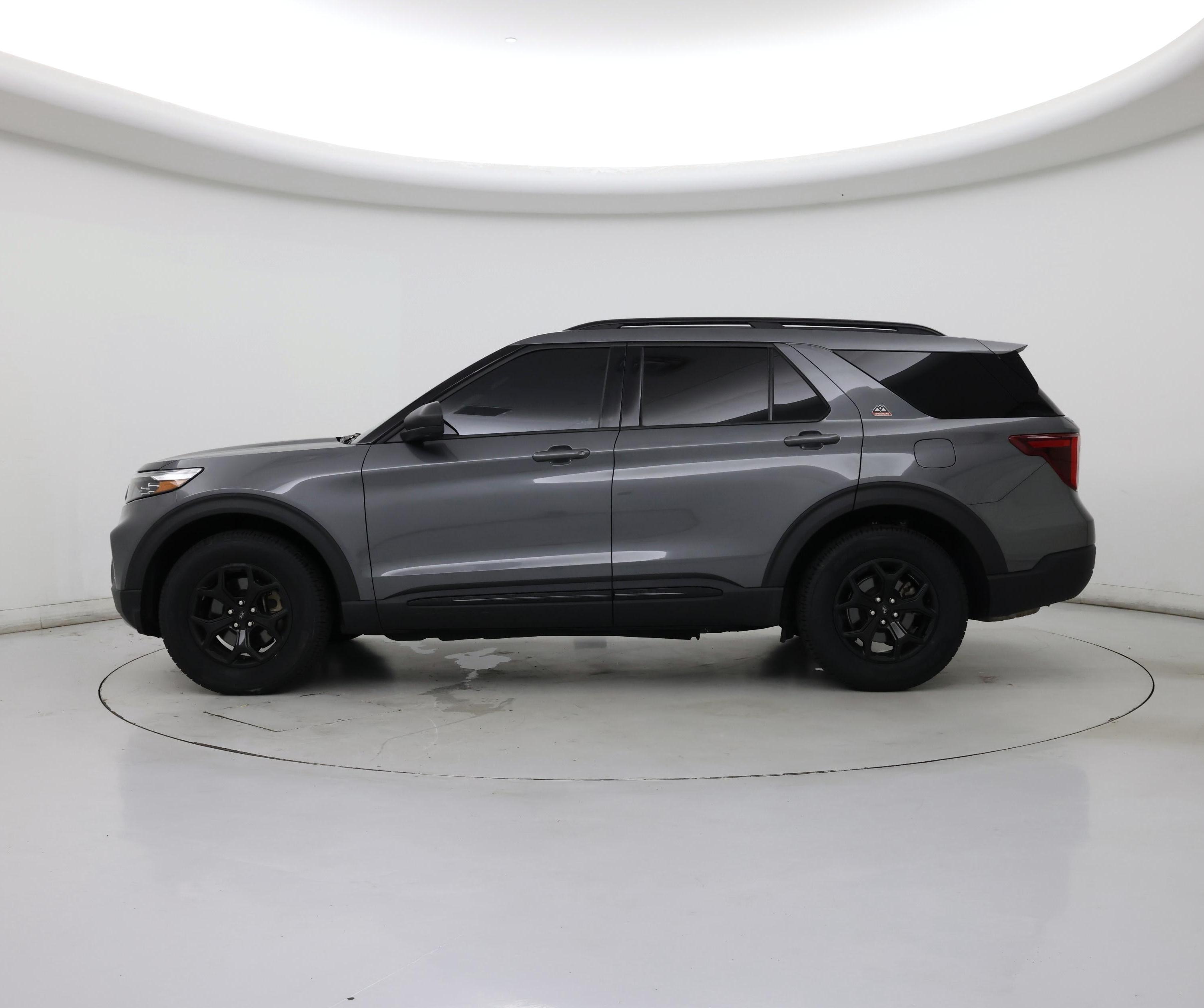 Thumbnail: 2022 Ford Explorer - 3